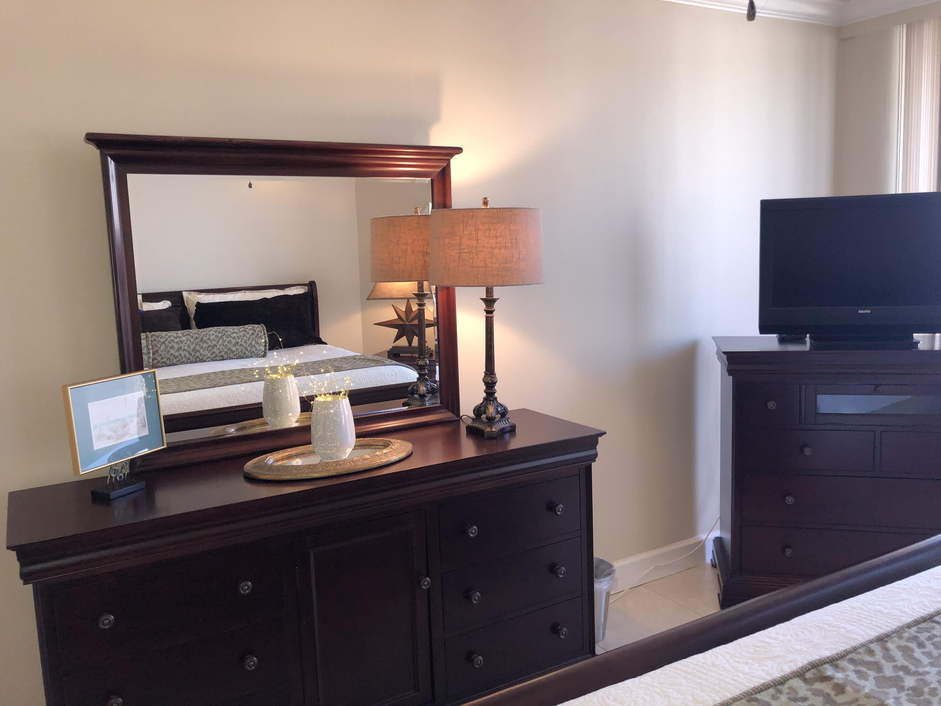 DESTIN SURFSIDE CONDO - Residential