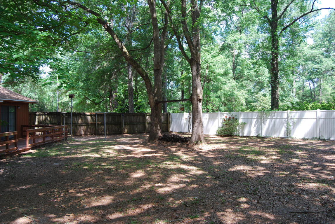 HOLLY HILLS - Residential