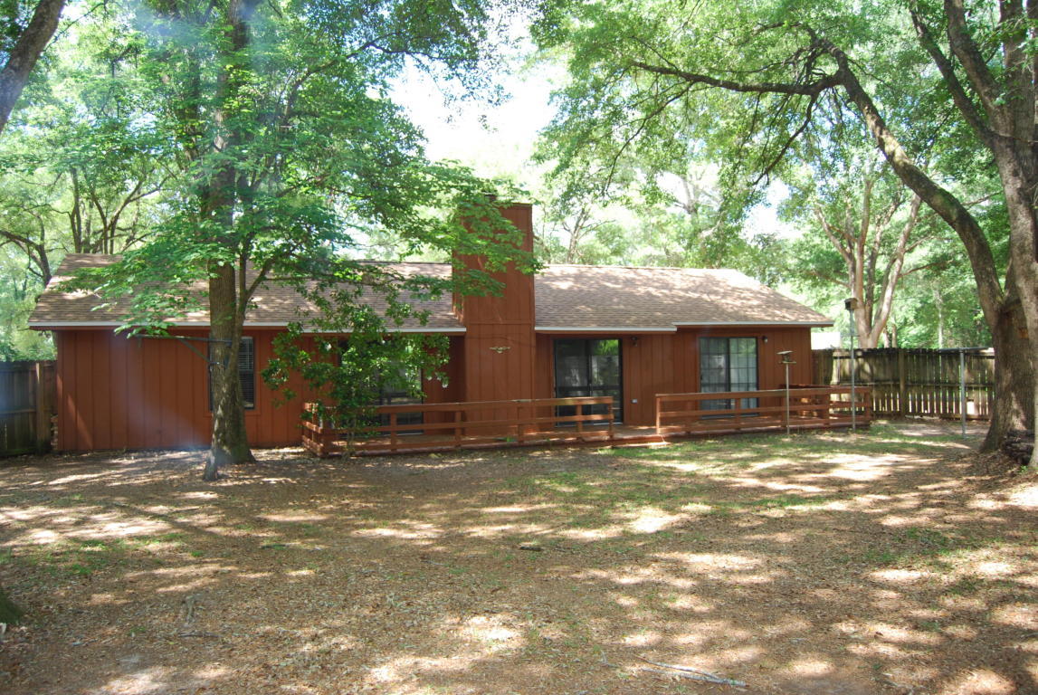 HOLLY HILLS - Residential