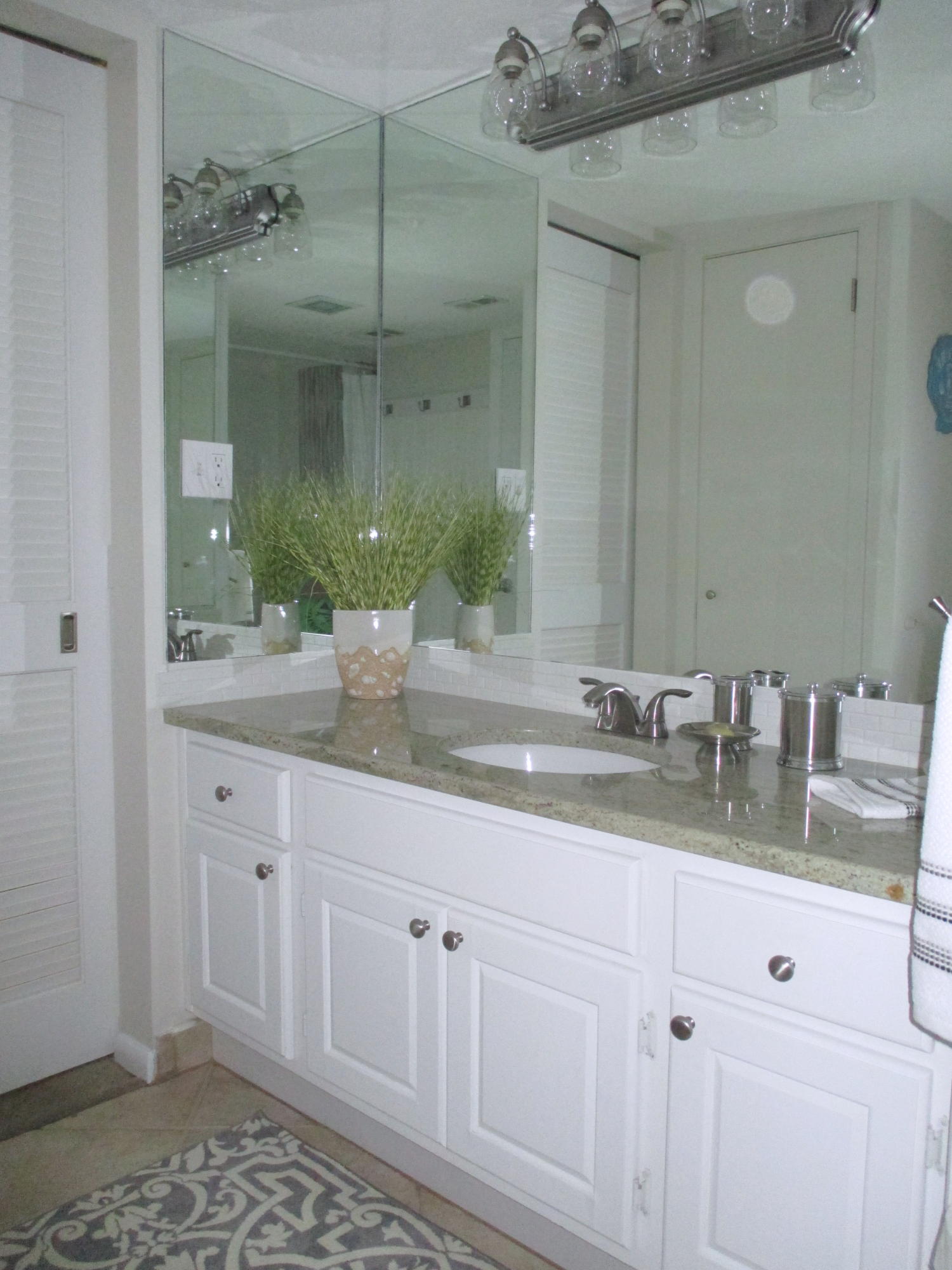 BEACH HOUSE CONDO PH 2 - Residential