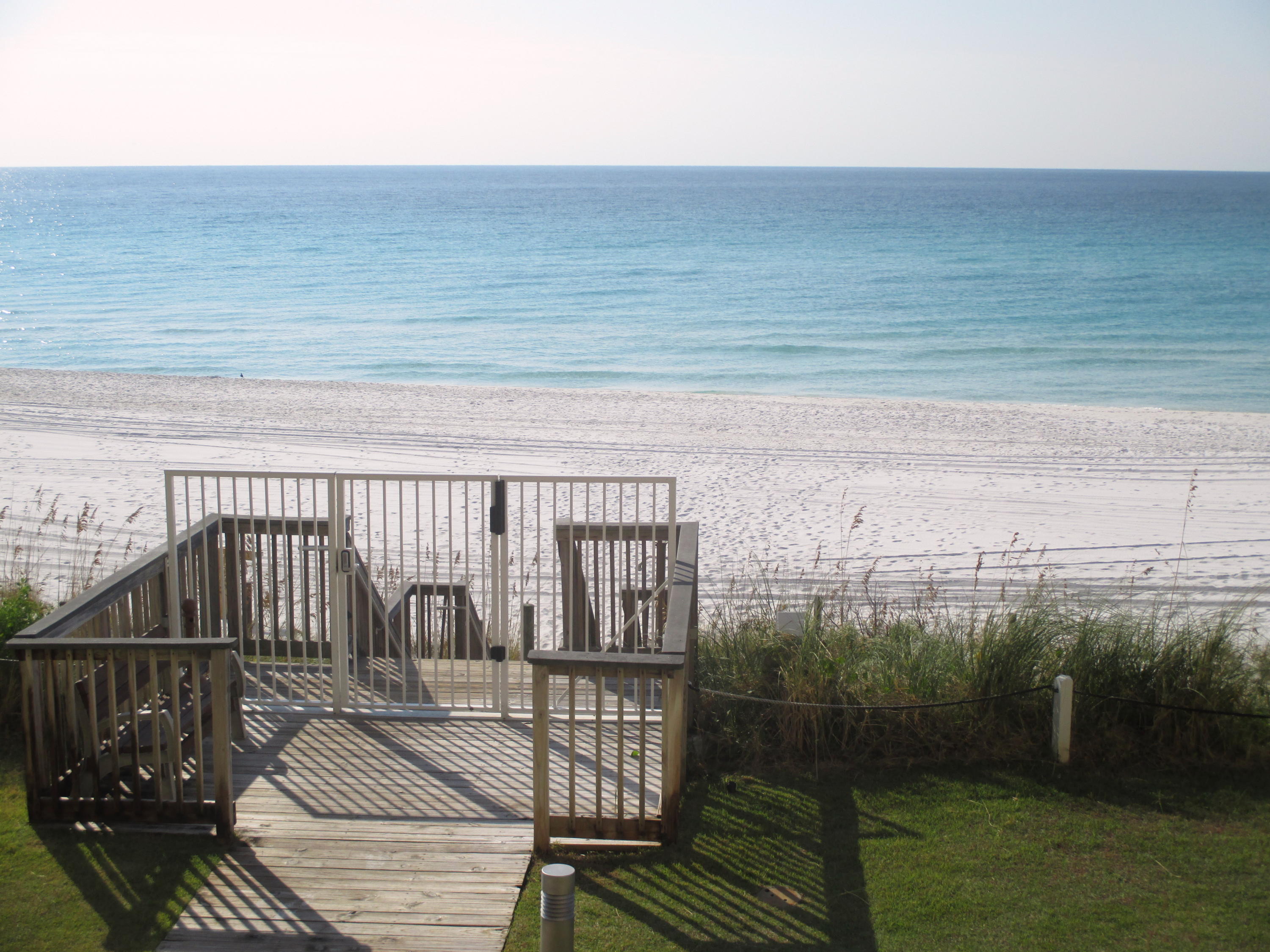 BEACH HOUSE CONDO PH 2 - Residential