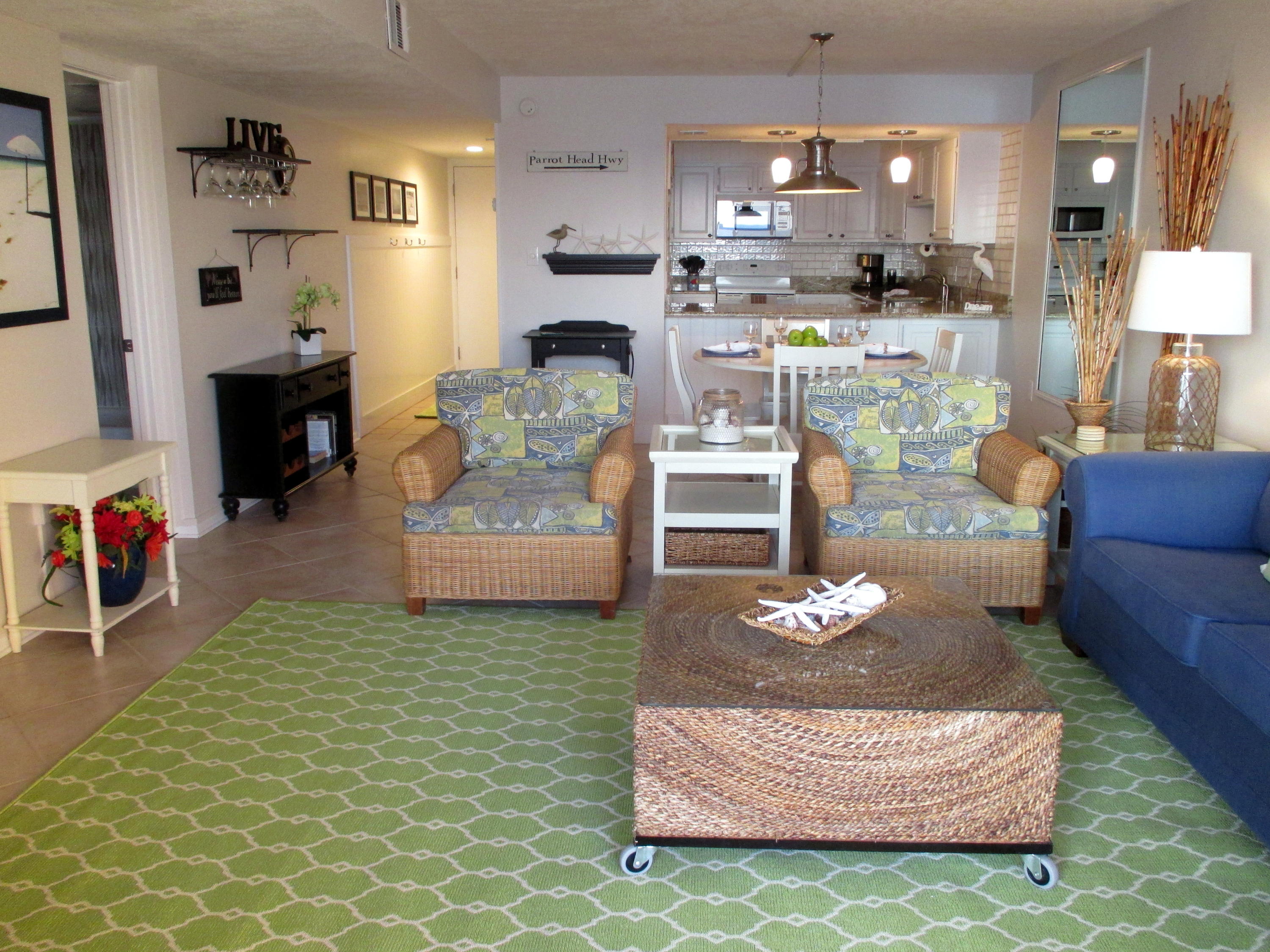 BEACH HOUSE CONDO PH 2 - Residential