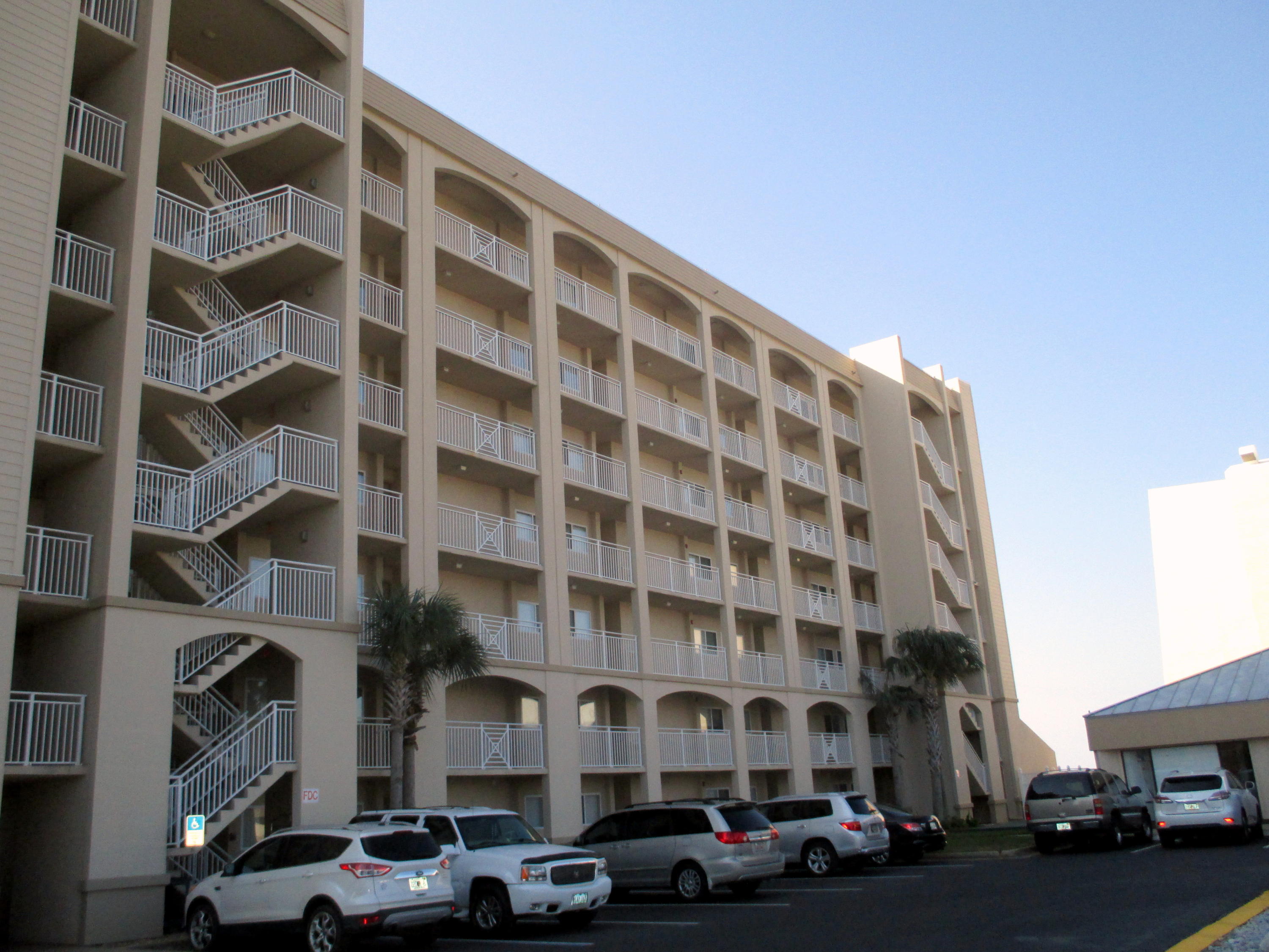 BEACH HOUSE CONDO PH 2 - Residential