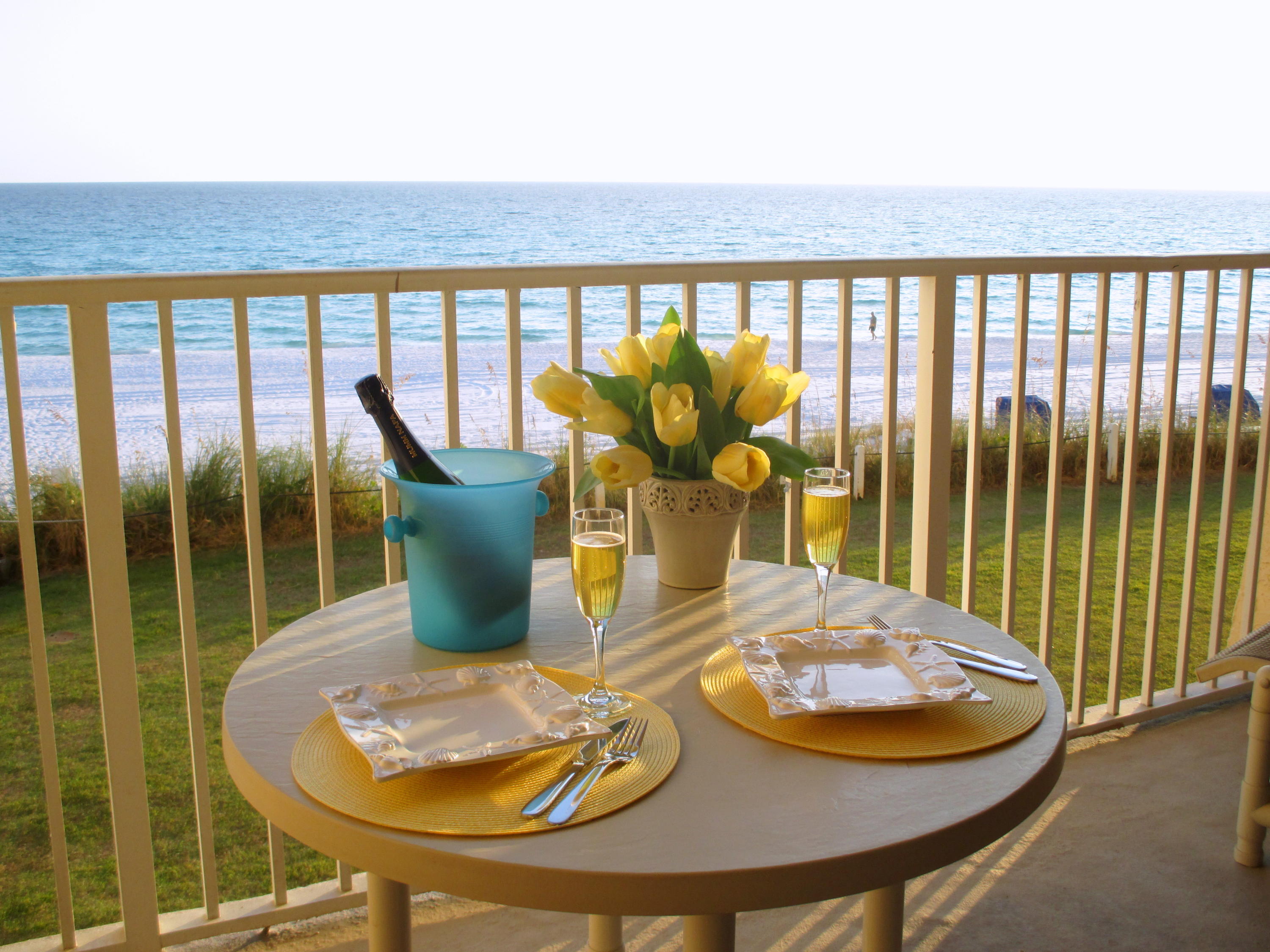 BEACH HOUSE CONDO PH 2 - Residential