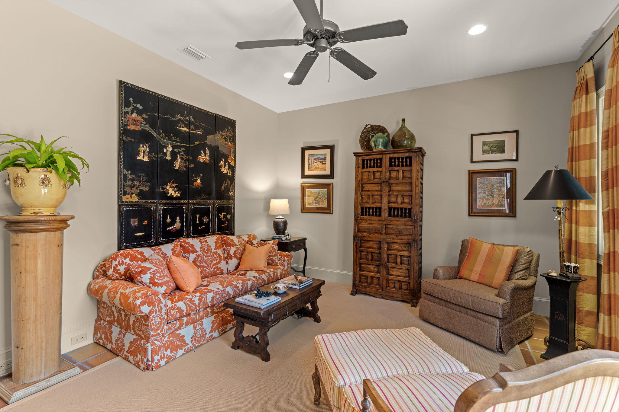 BAYTOWNE AVE EAST - Residential