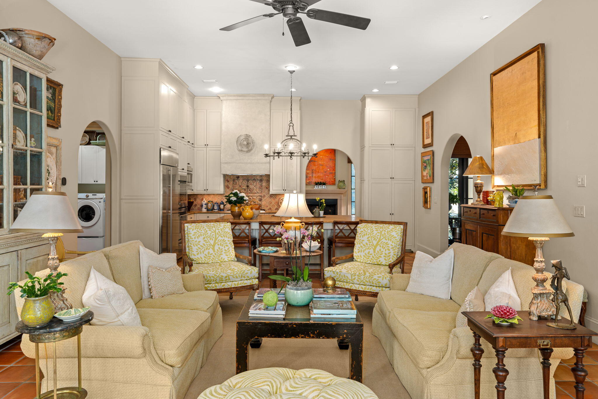 BAYTOWNE AVE EAST - Residential