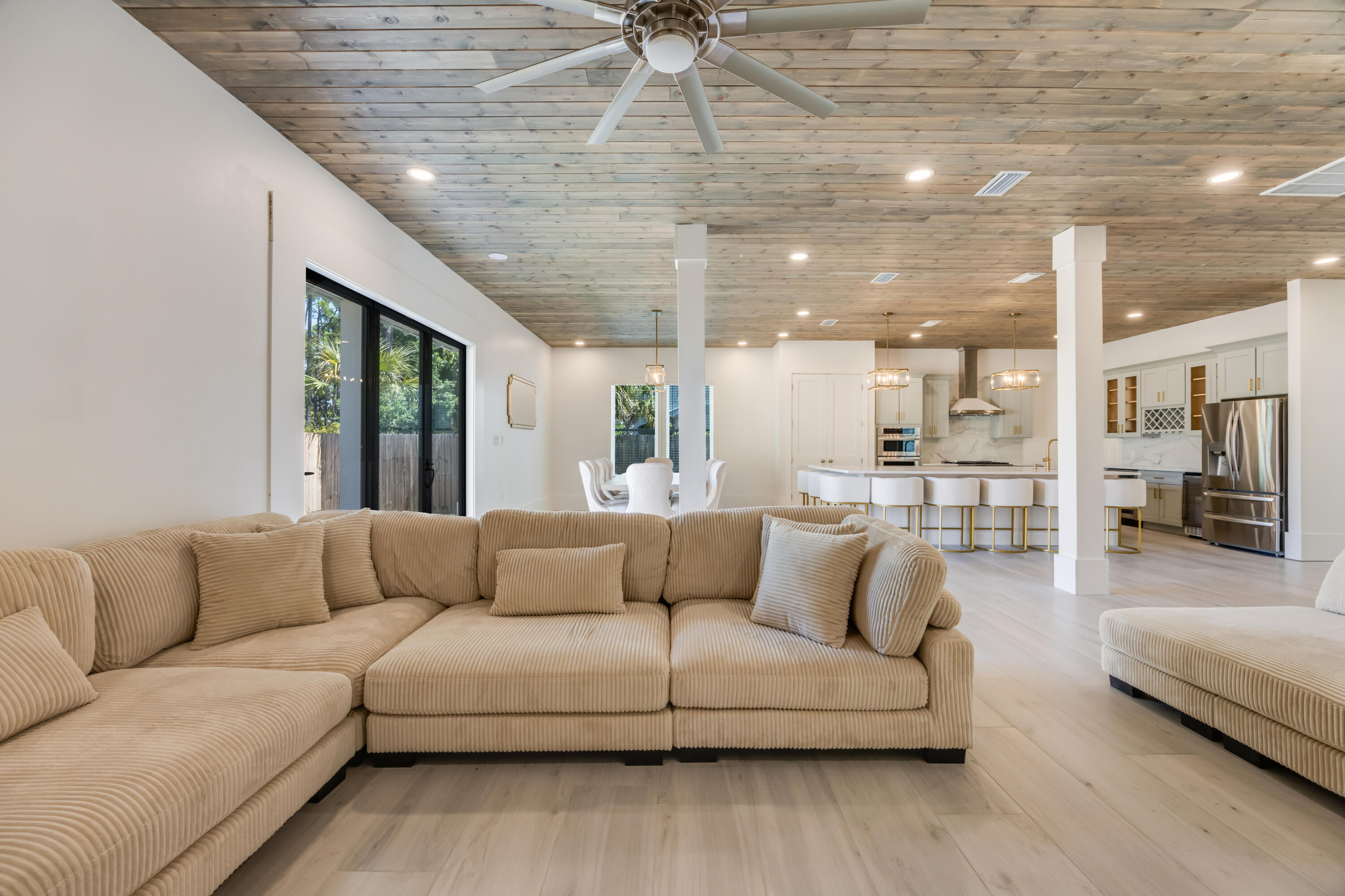 FRANGISTA BEACH - Residential