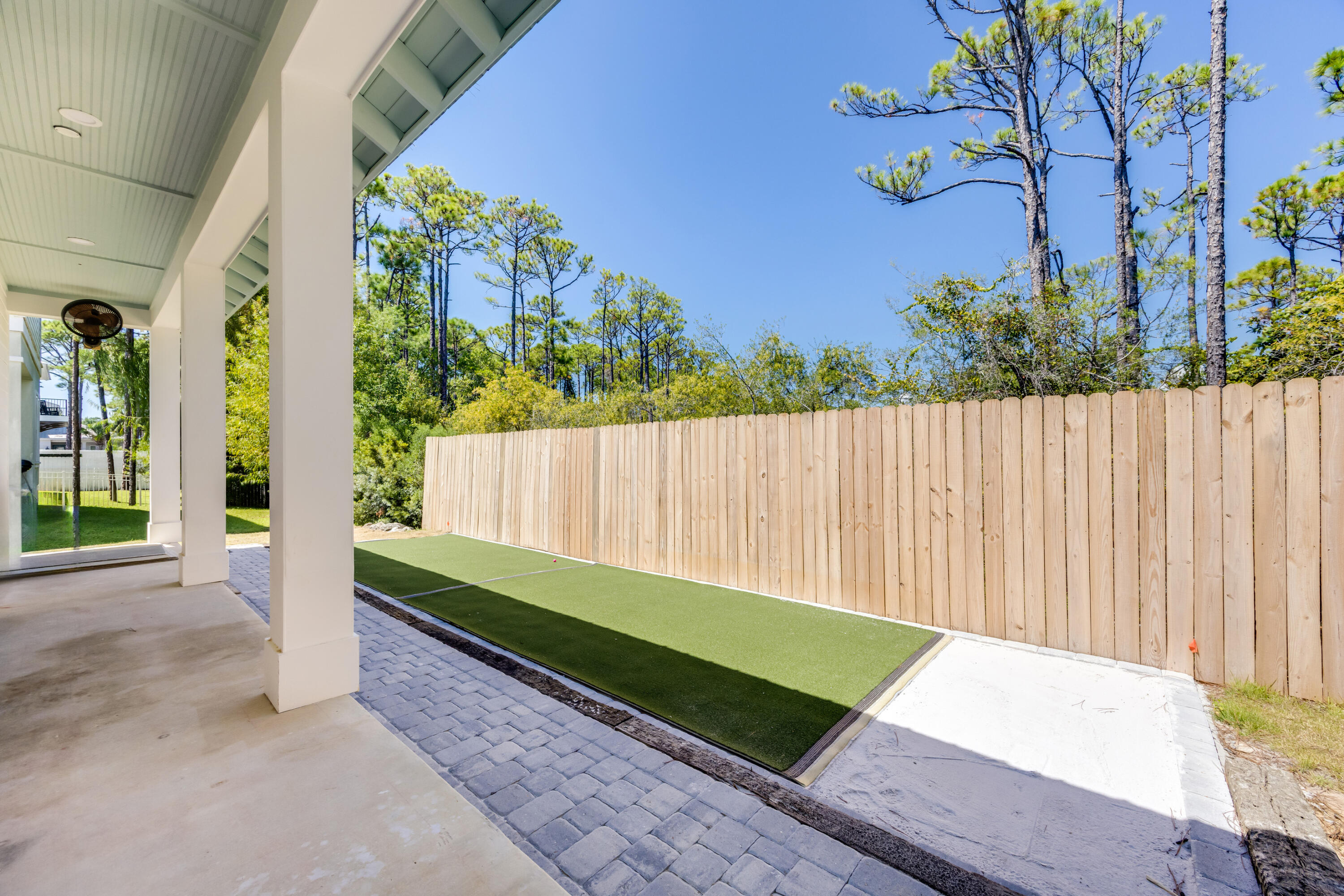FRANGISTA BEACH - Residential