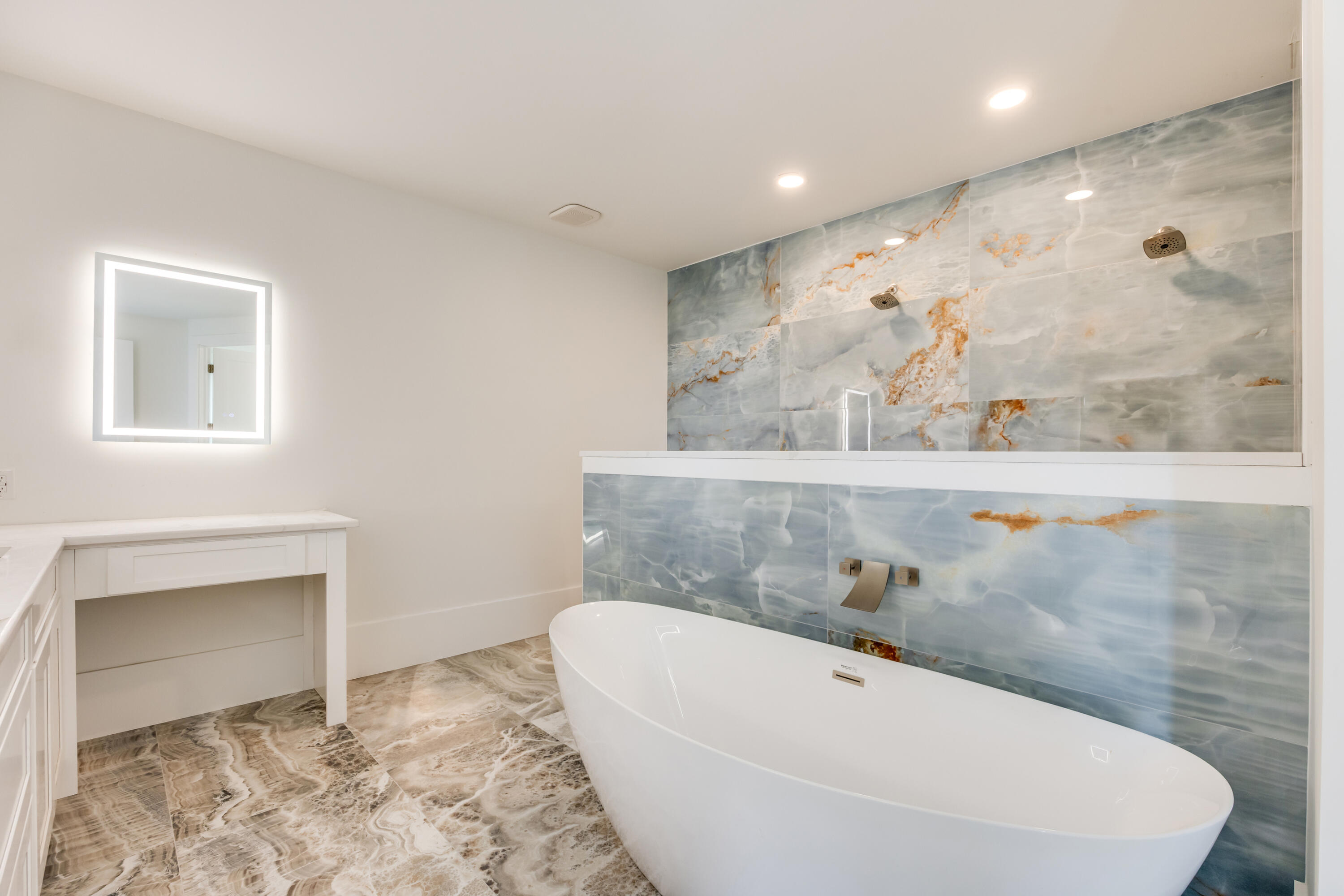 FRANGISTA BEACH - Residential