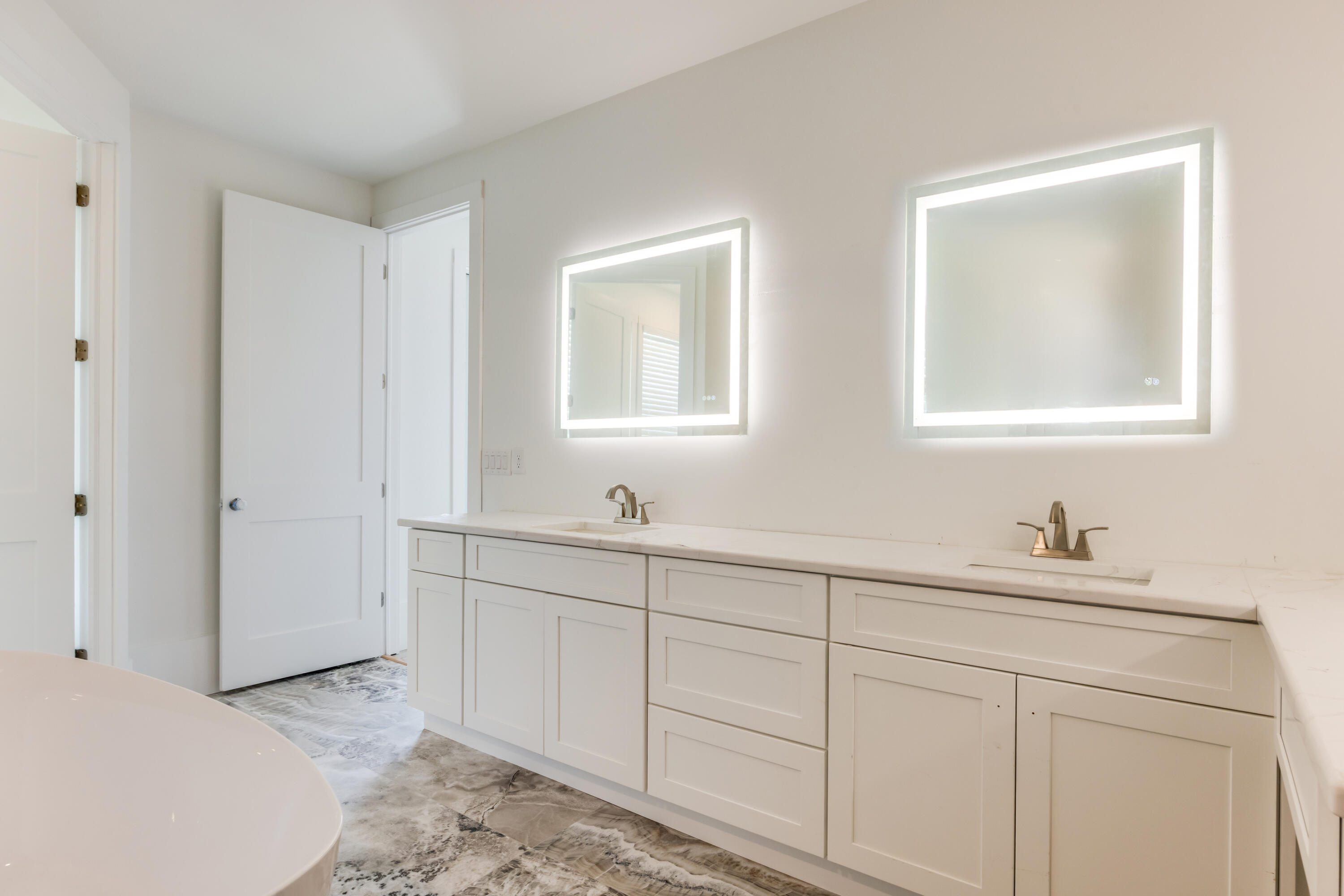 FRANGISTA BEACH - Residential