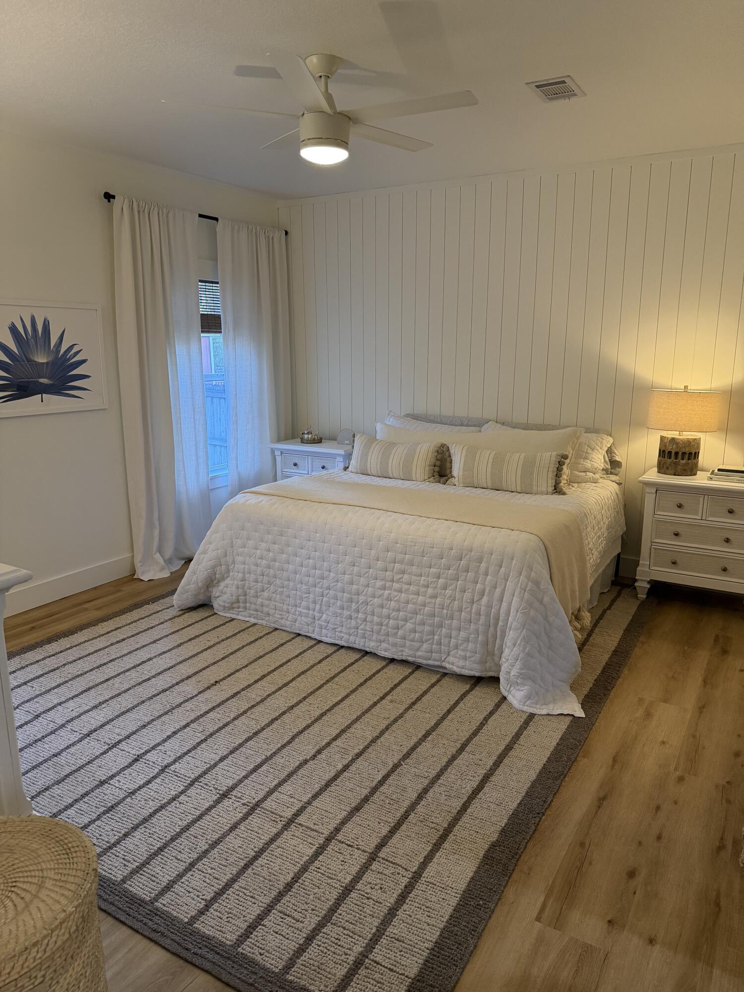 MAGNOLIA BEACH - Residential