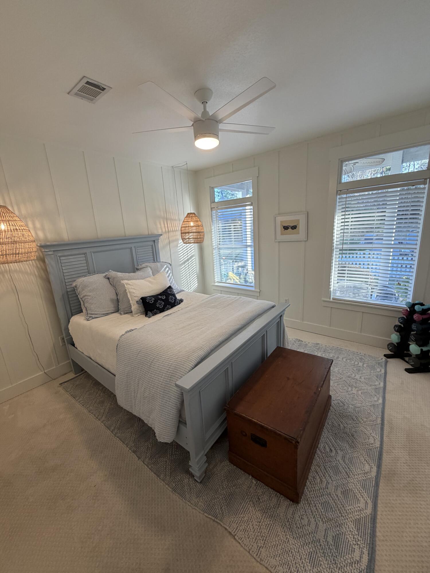 MAGNOLIA BEACH - Residential