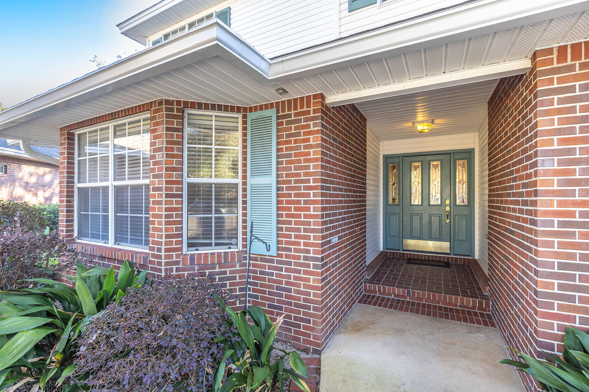 HIDDEN LAKES - Residential