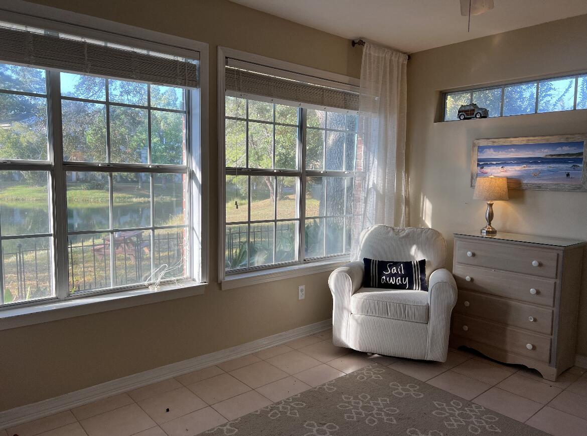 HIDDEN LAKES - Residential