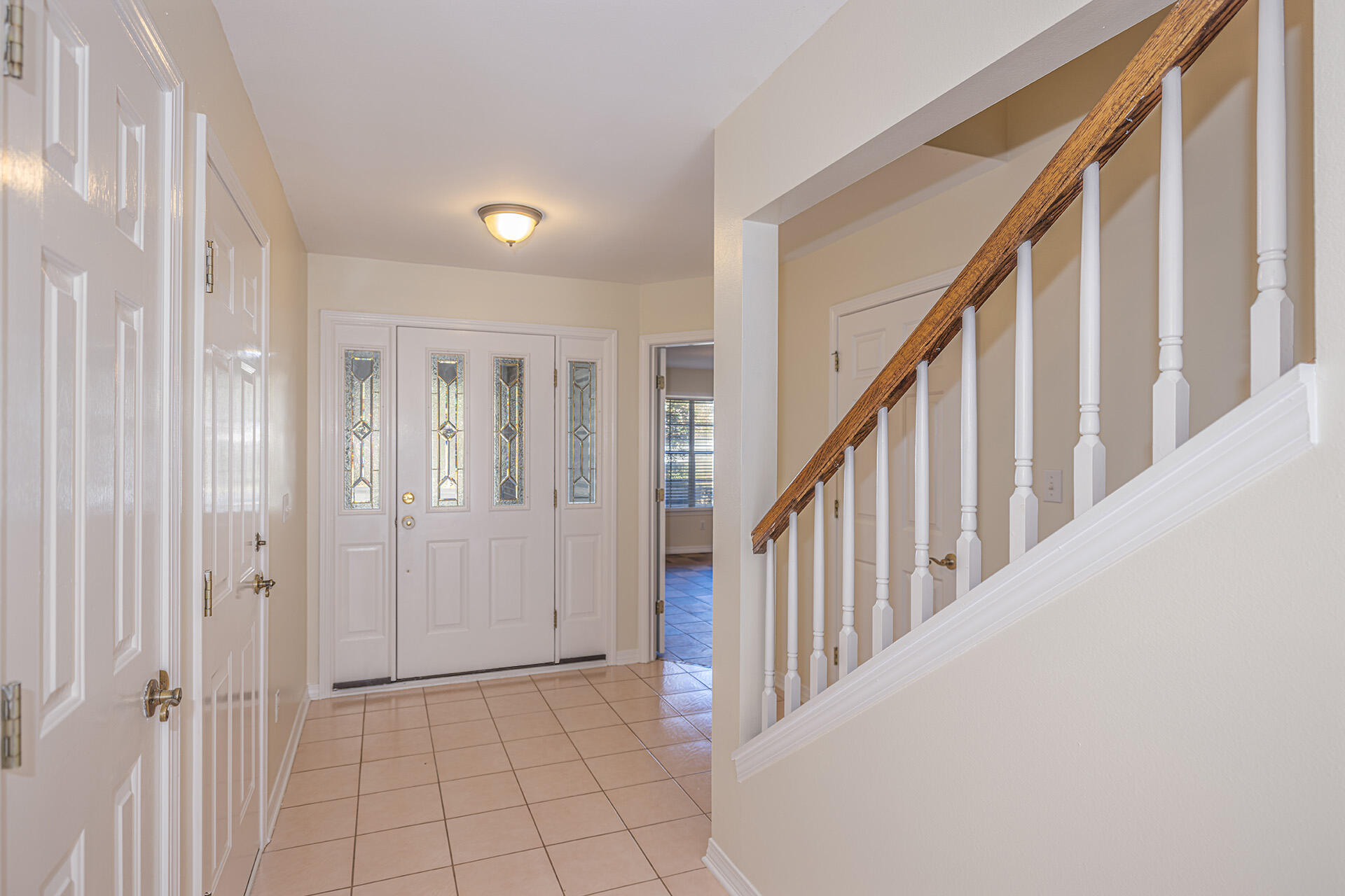 HIDDEN LAKES - Residential