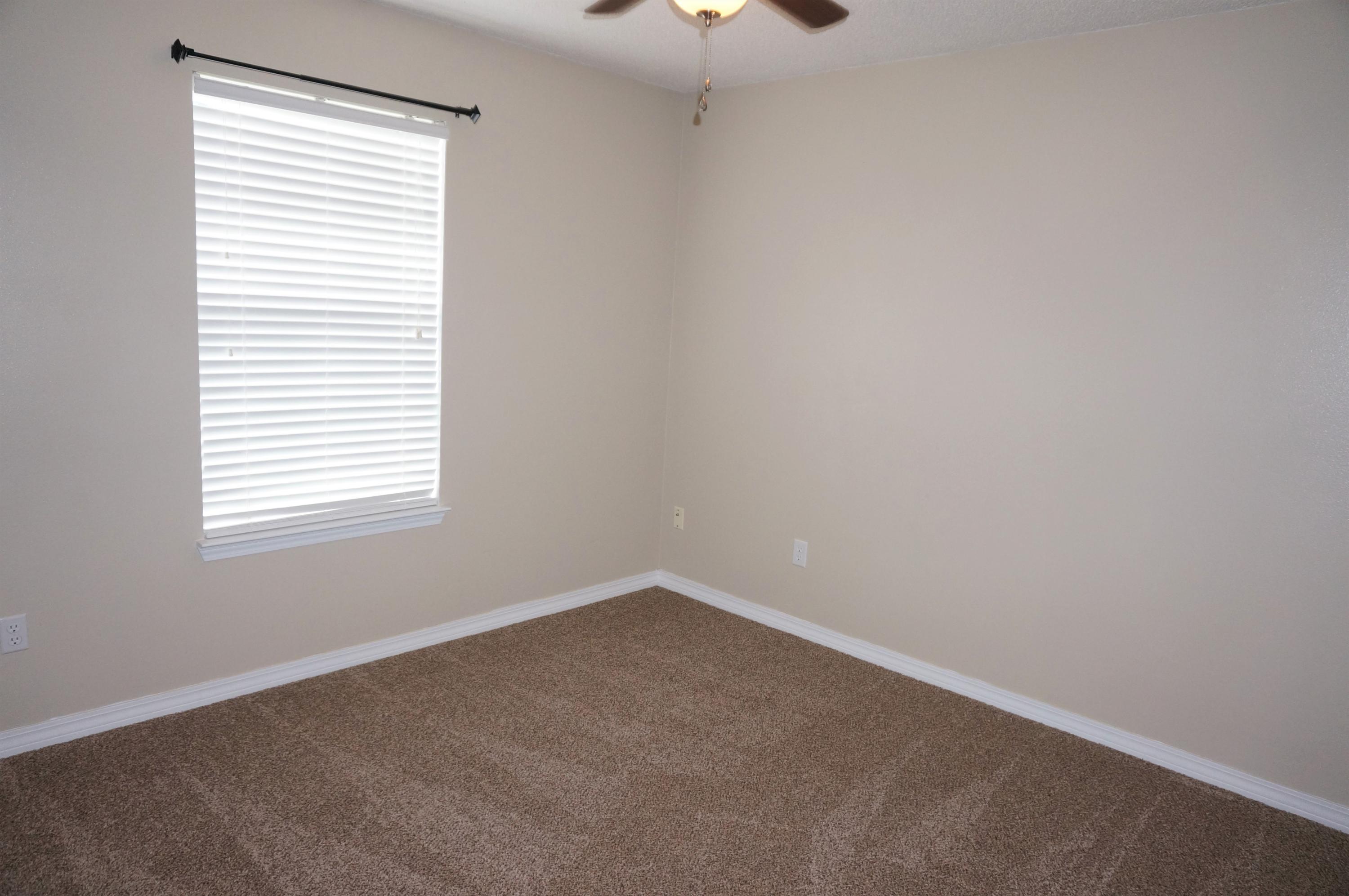 COUNTRYVIEW ESTATES 9TH ADDN - Residential