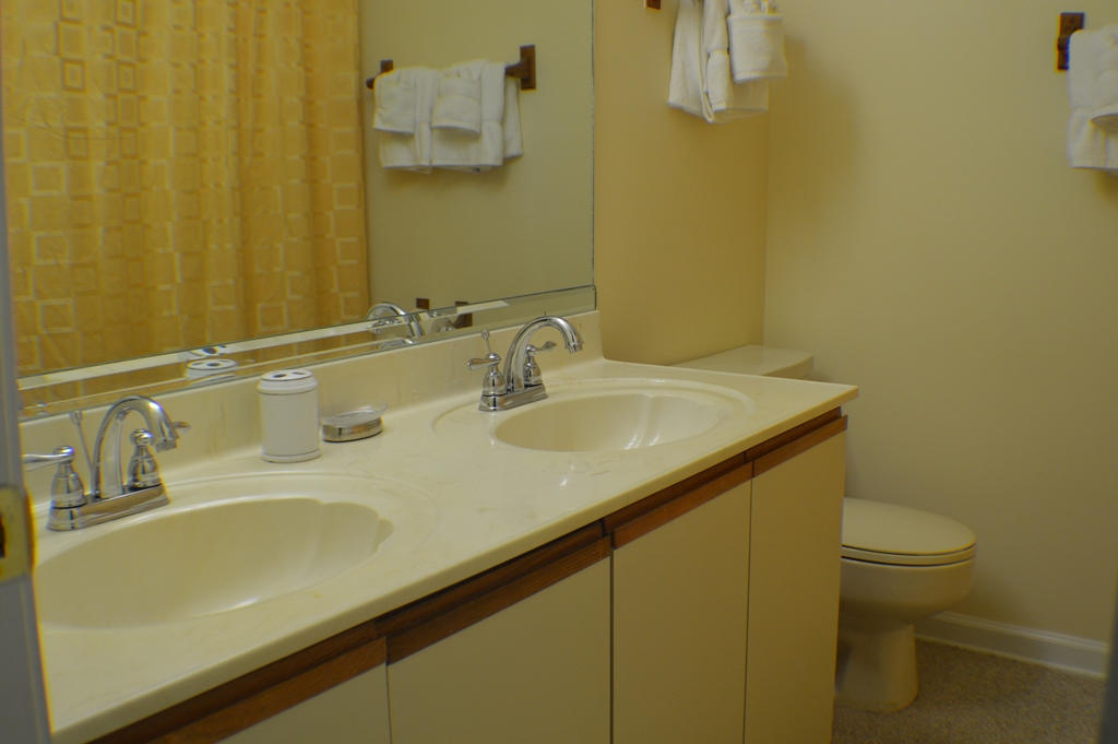 RAMSGATE HARBOUR PH 1 CONDO - Residential