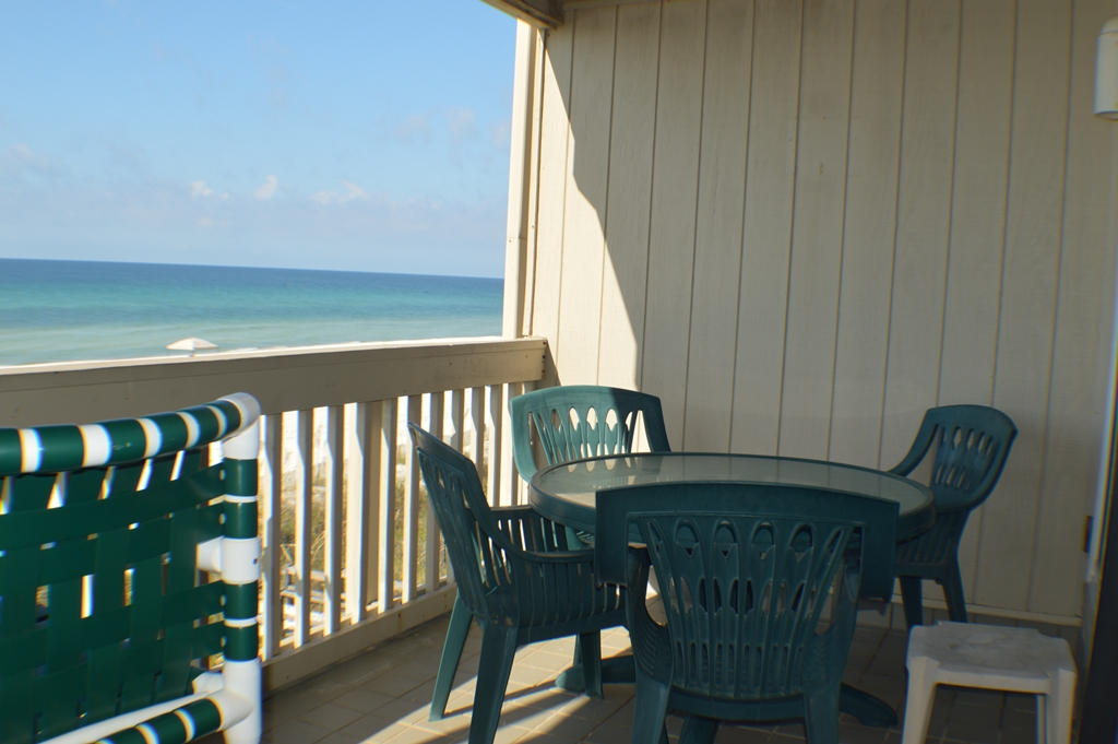 RAMSGATE HARBOUR PH 1 CONDO - Residential