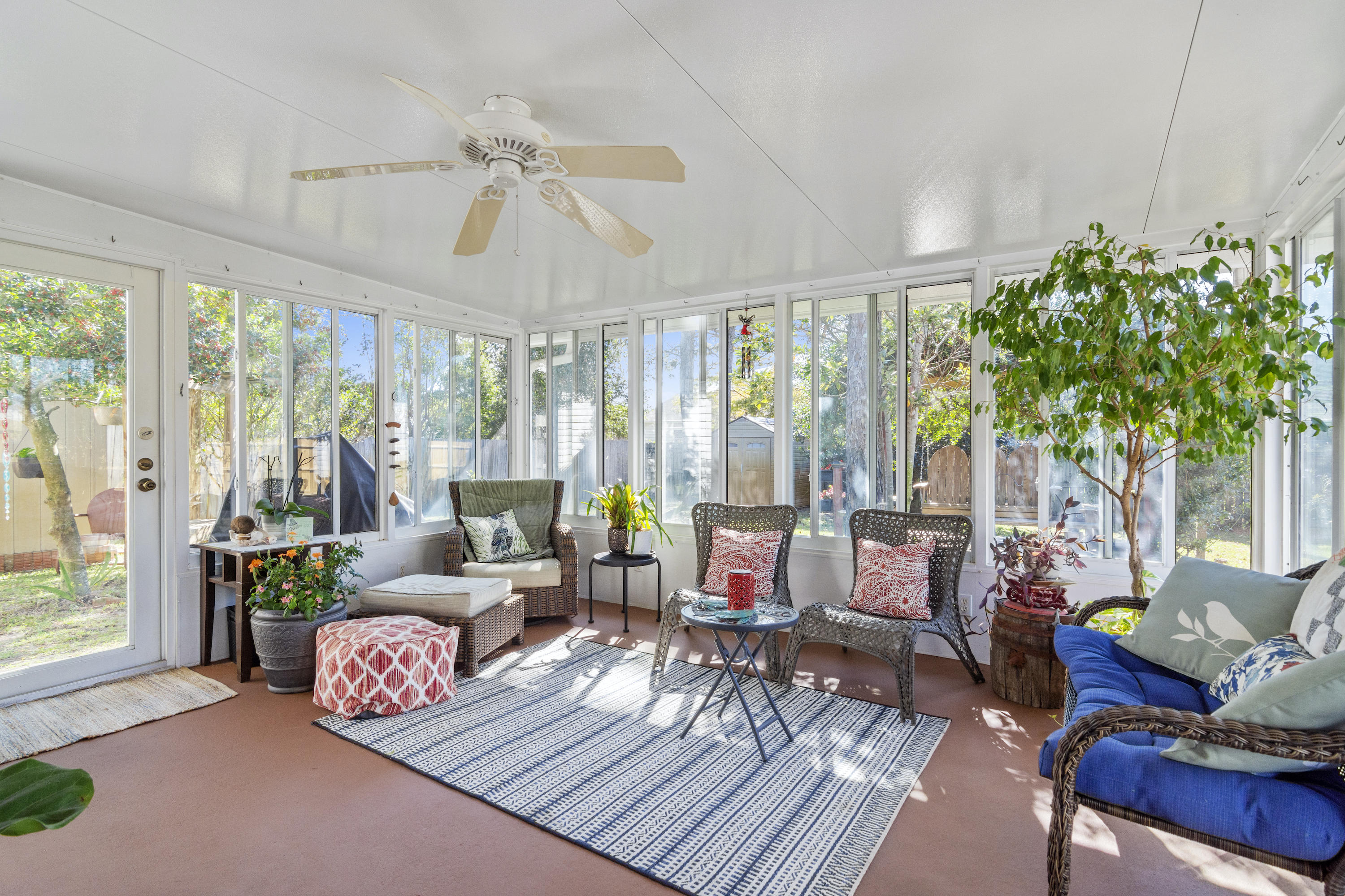 ASHBERRY WOODS - Residential