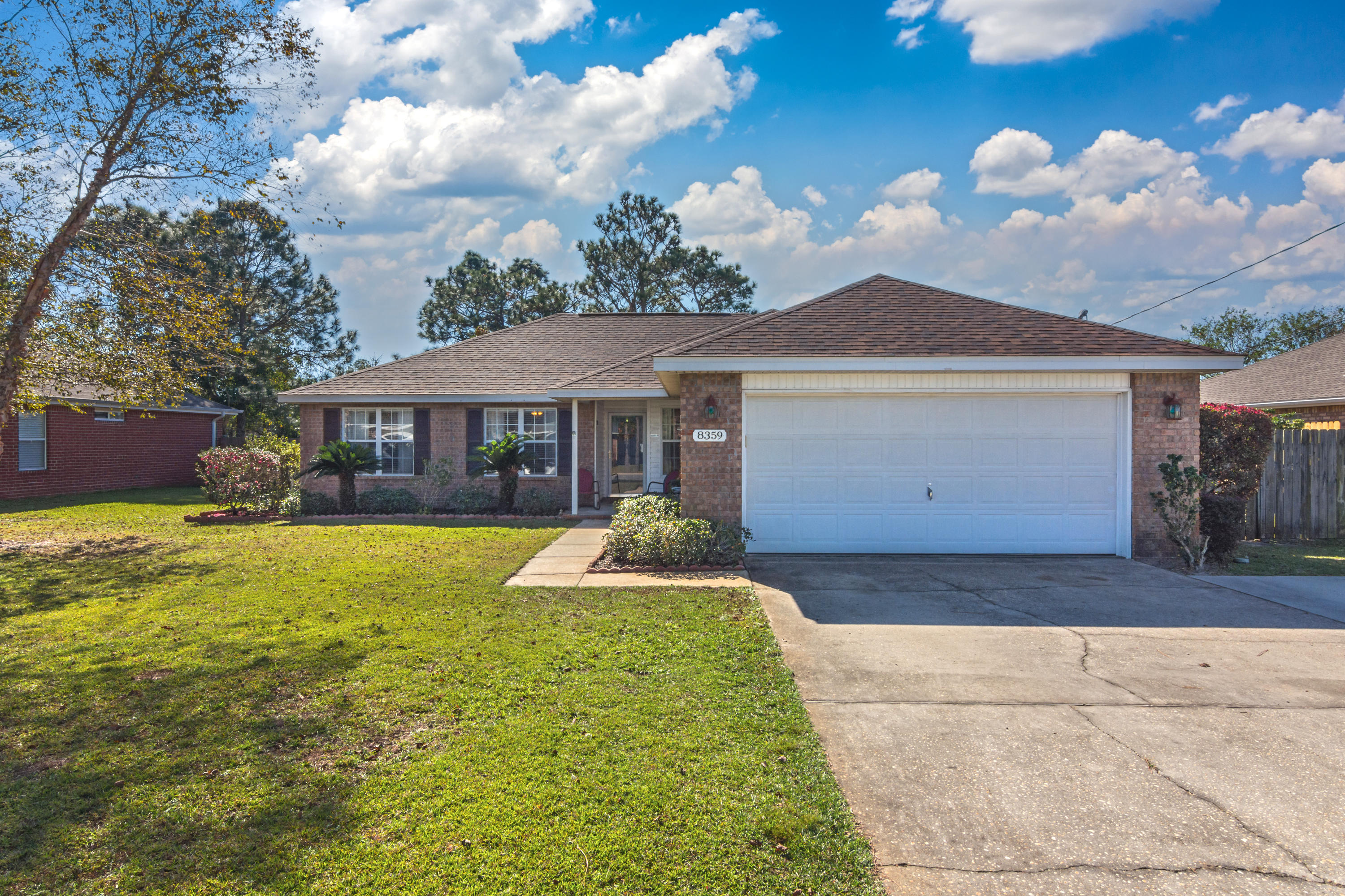 ASHBERRY WOODS - Residential