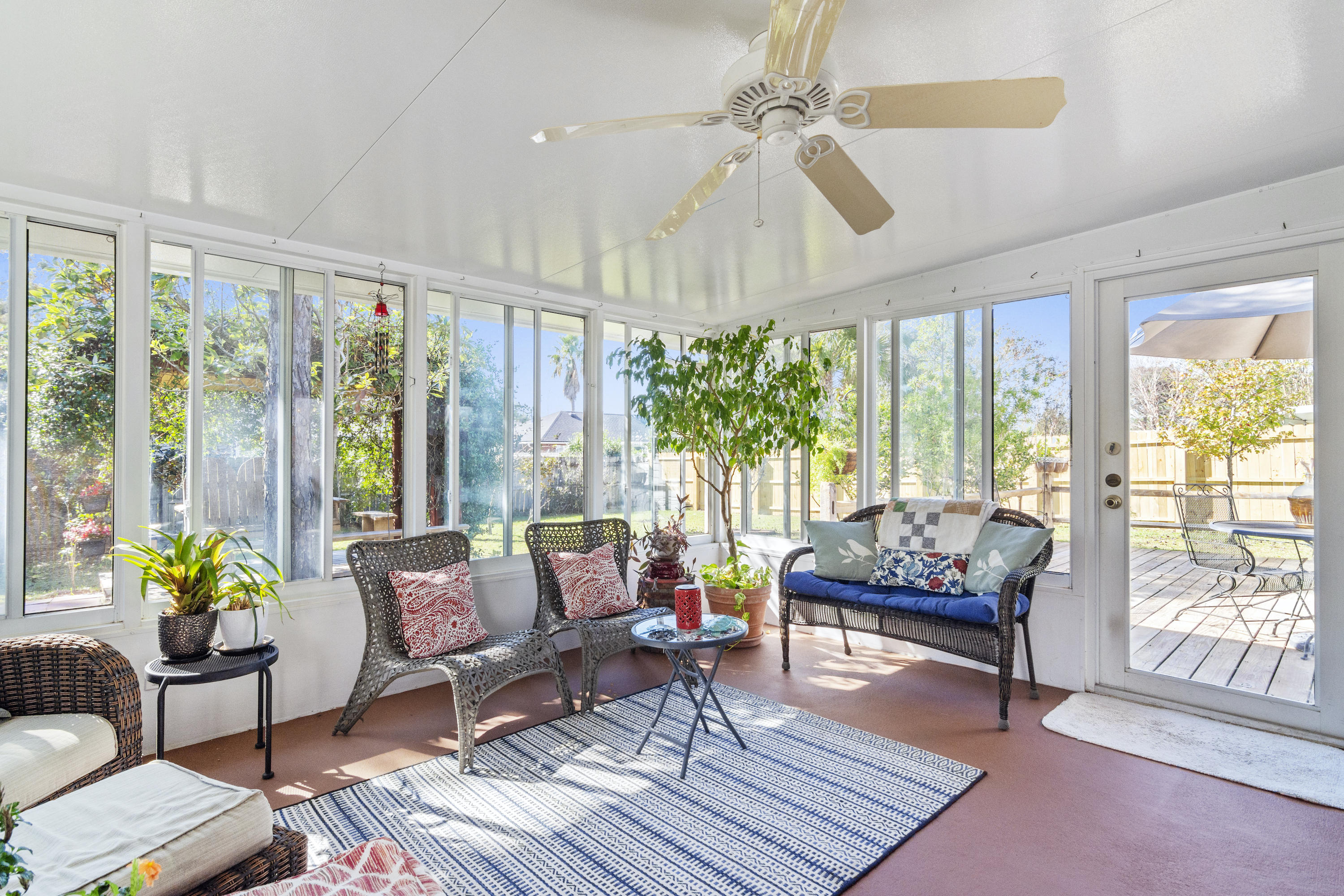 ASHBERRY WOODS - Residential