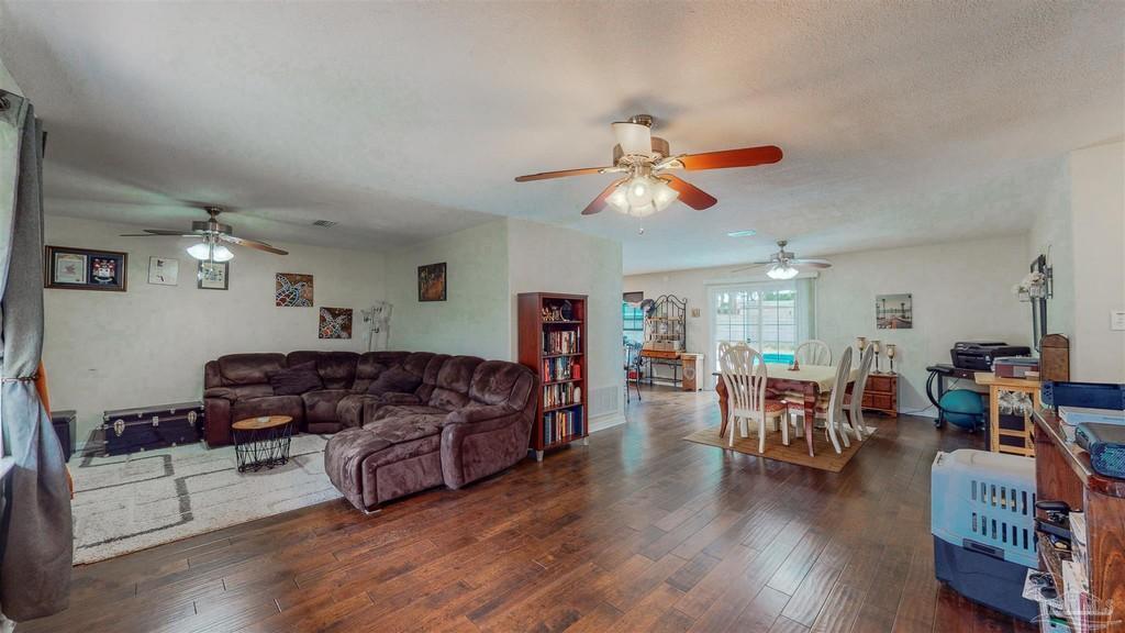 REGENCY PARK 2 - Residential