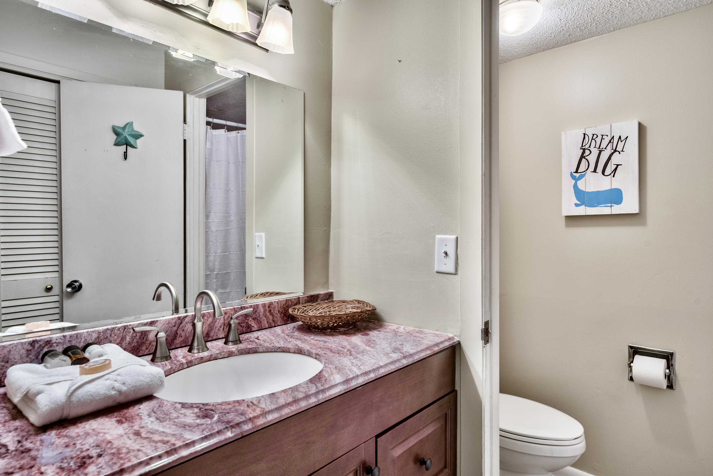 SEASCAPE CONDO GARDEN VILLA - Residential