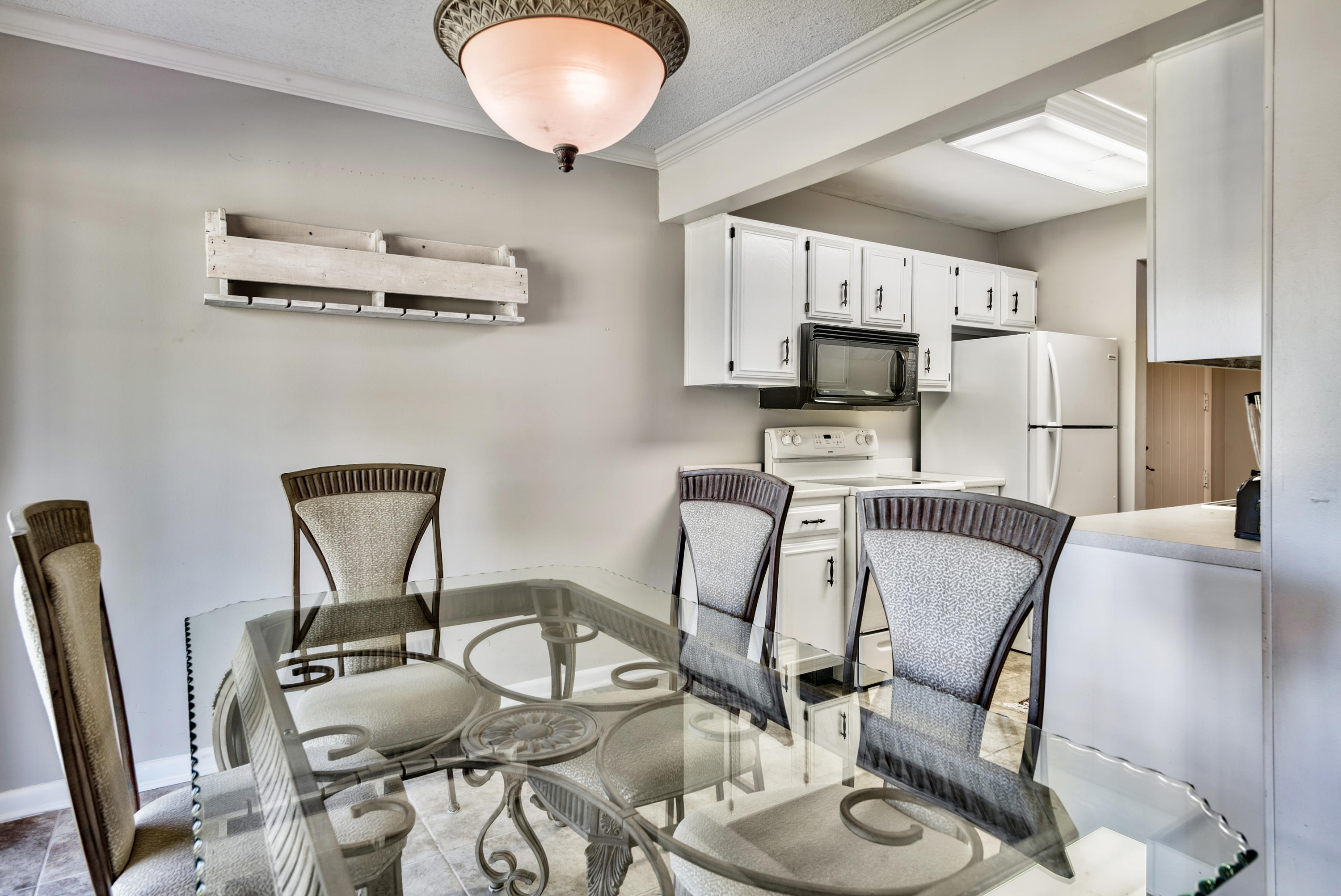 SEASCAPE CONDO GARDEN VILLA - Residential