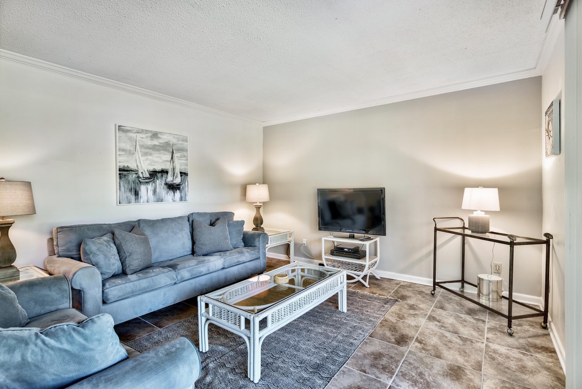 SEASCAPE CONDO GARDEN VILLA - Residential