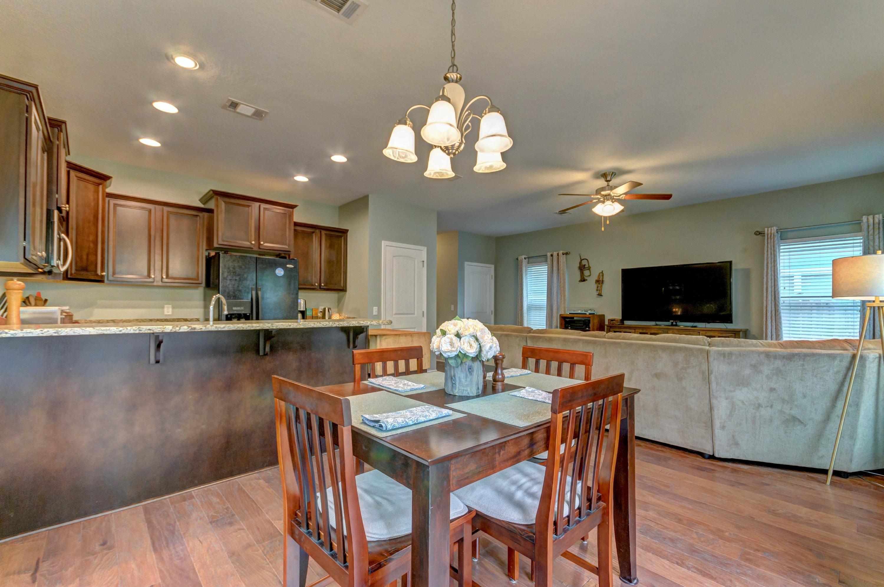 Mosaic Oaks - Residential