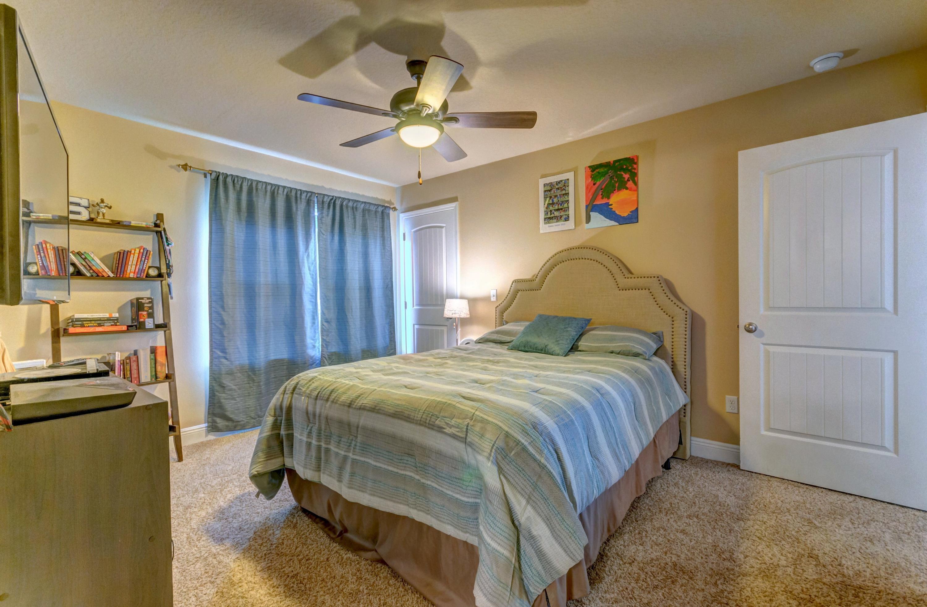 Mosaic Oaks - Residential