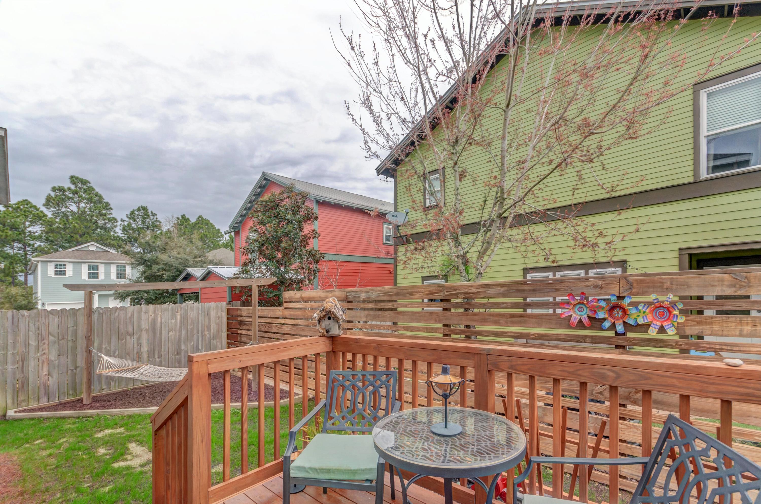 Mosaic Oaks - Residential