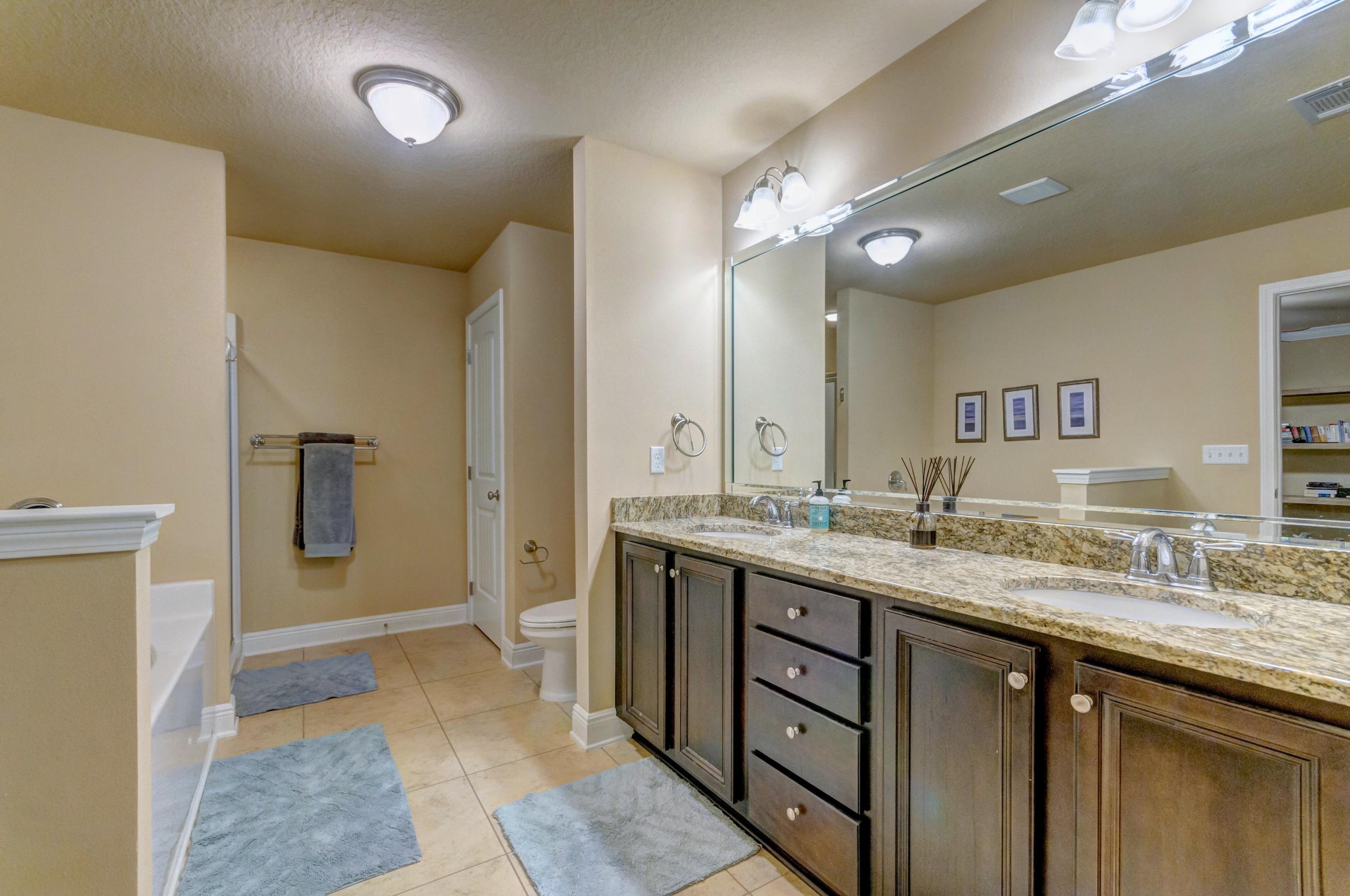 Mosaic Oaks - Residential