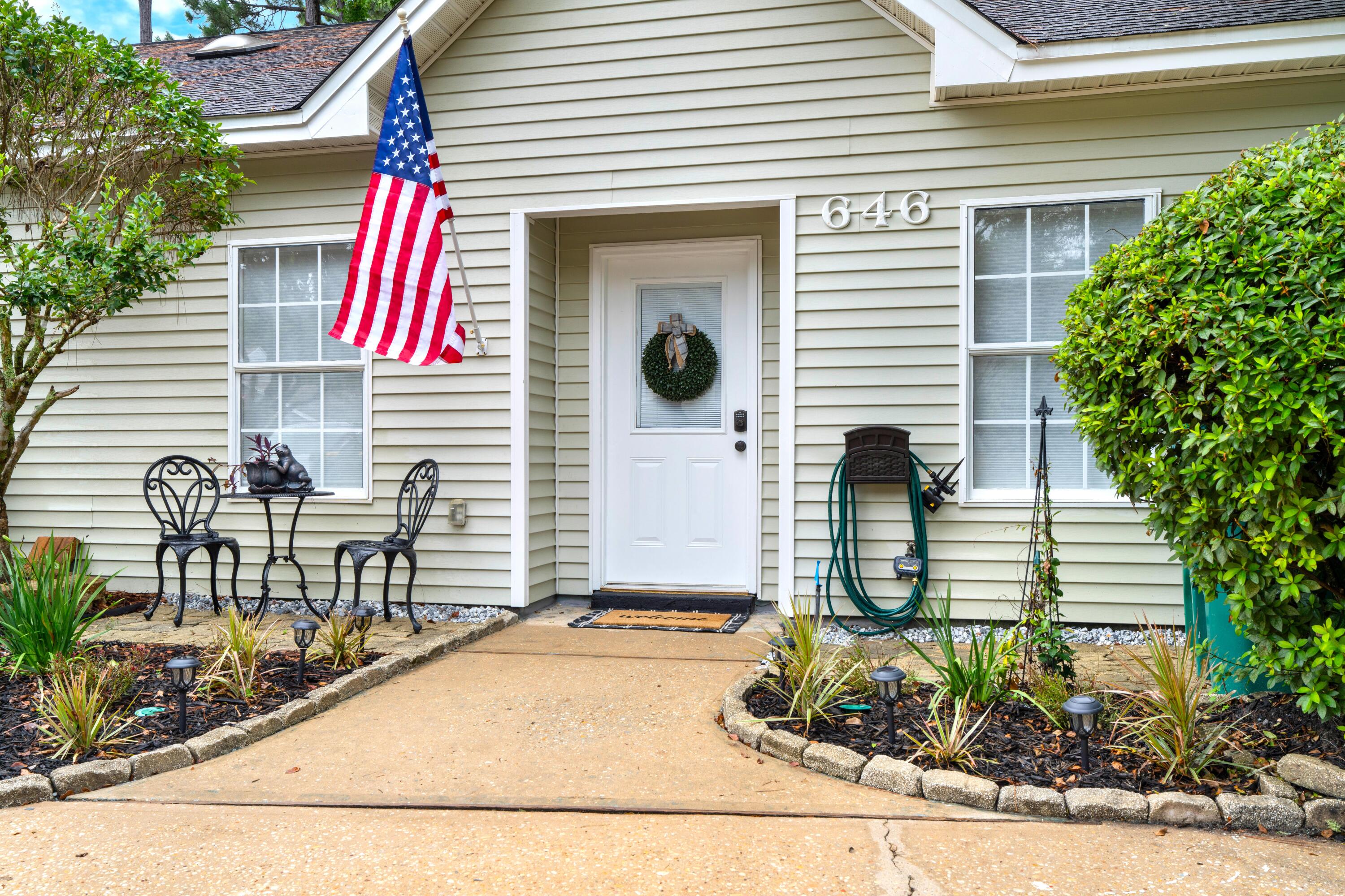 EMERALD GARDENS - Residential