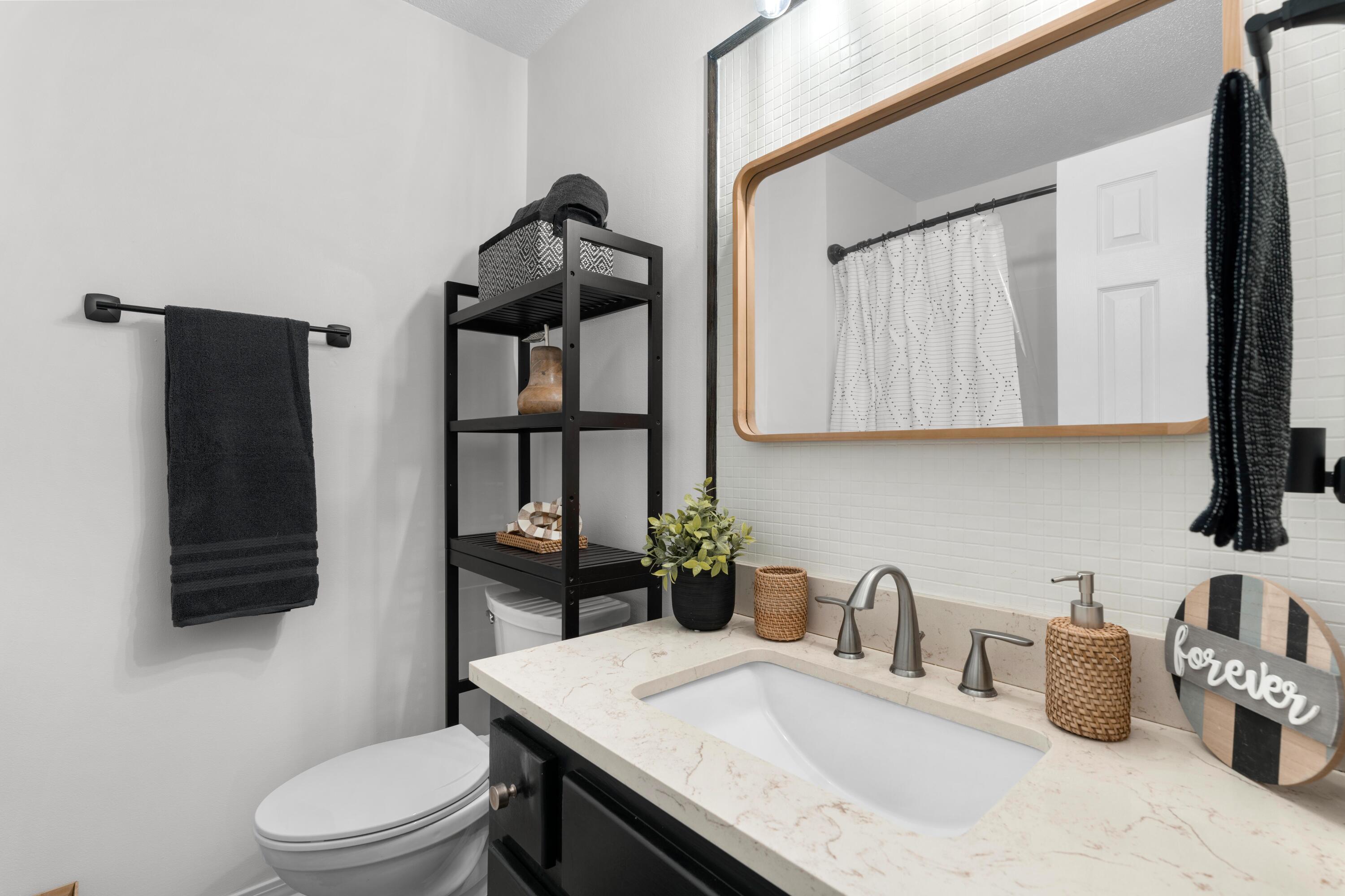 EMERALD GARDENS - Residential