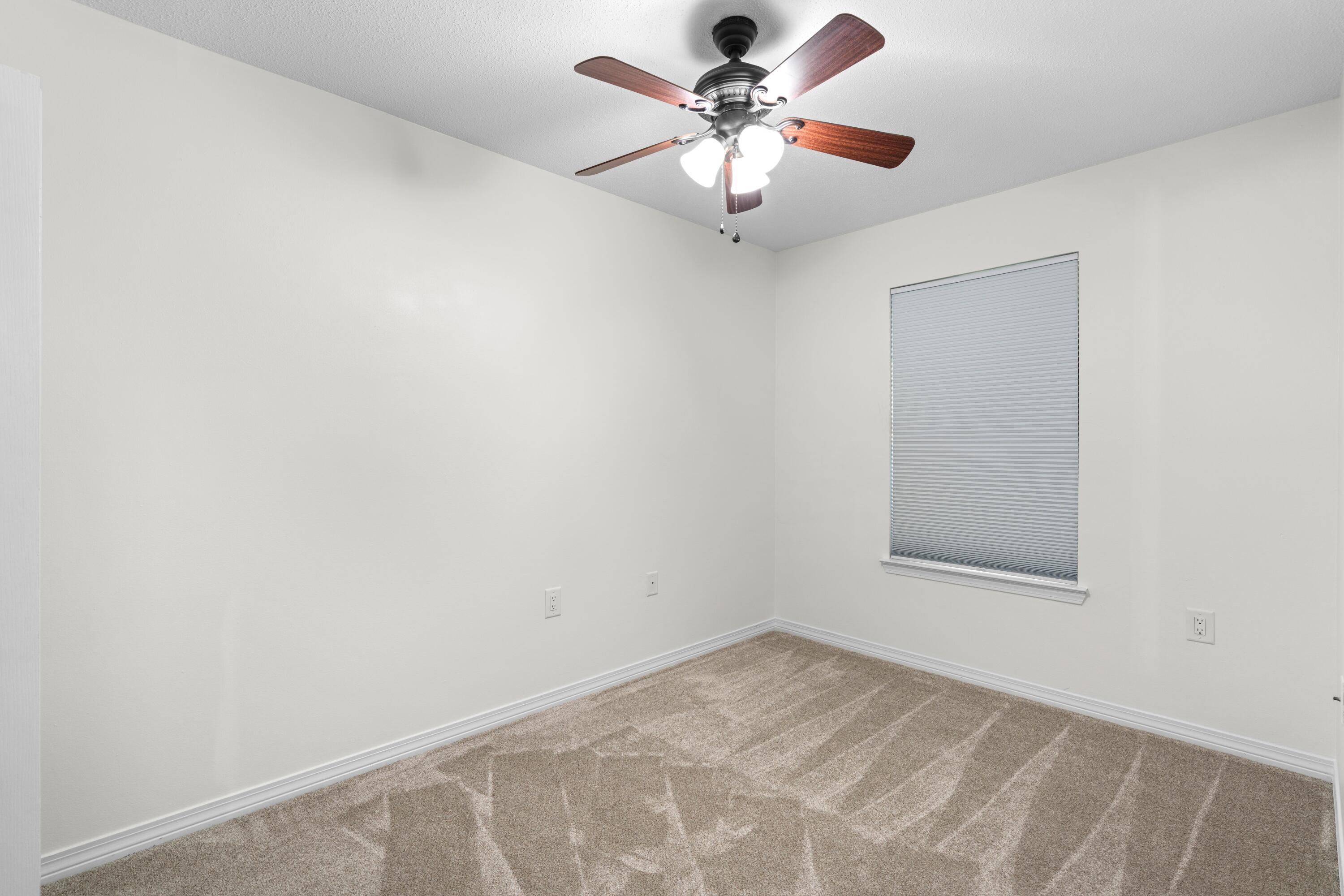 EMERALD GARDENS - Residential