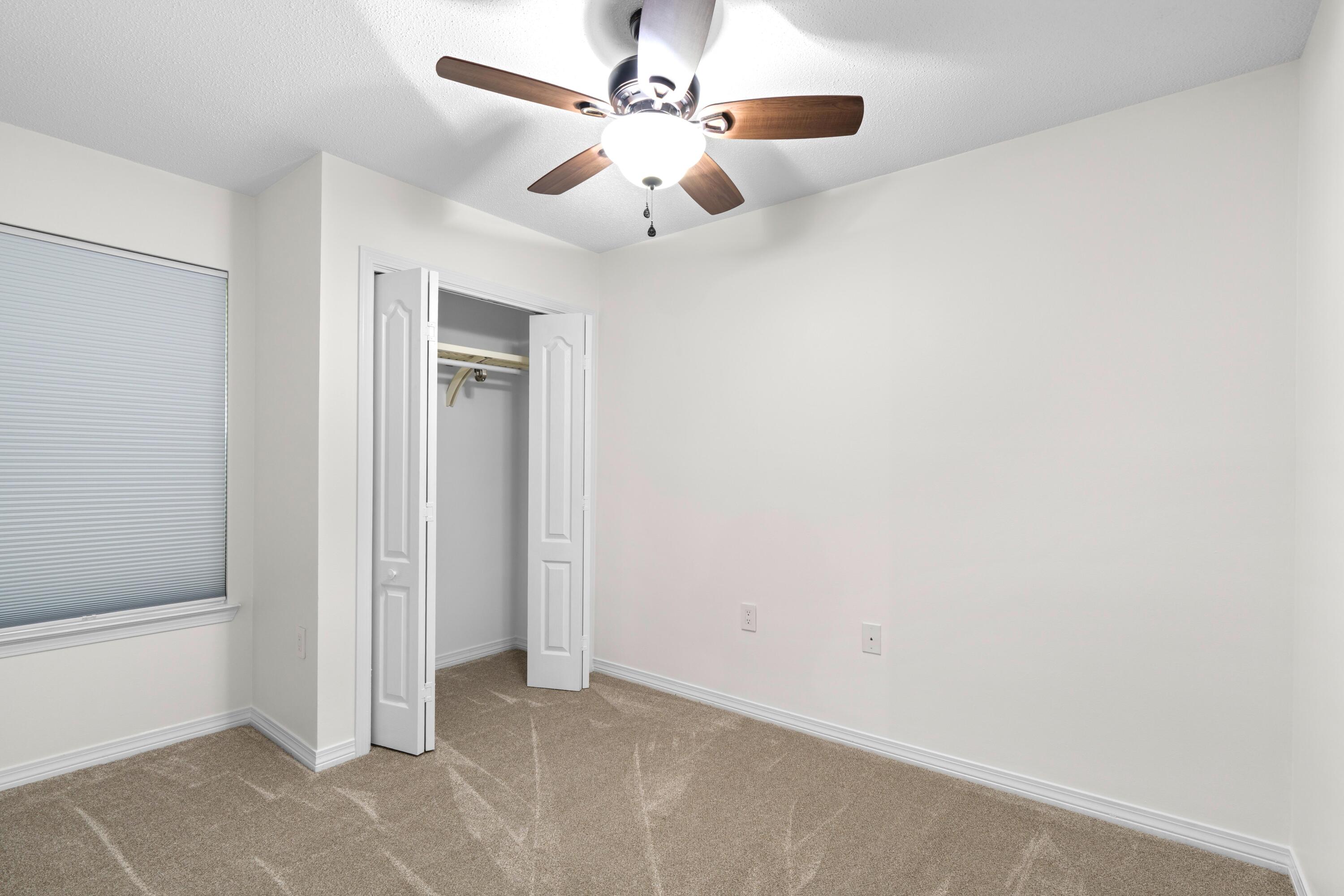 EMERALD GARDENS - Residential