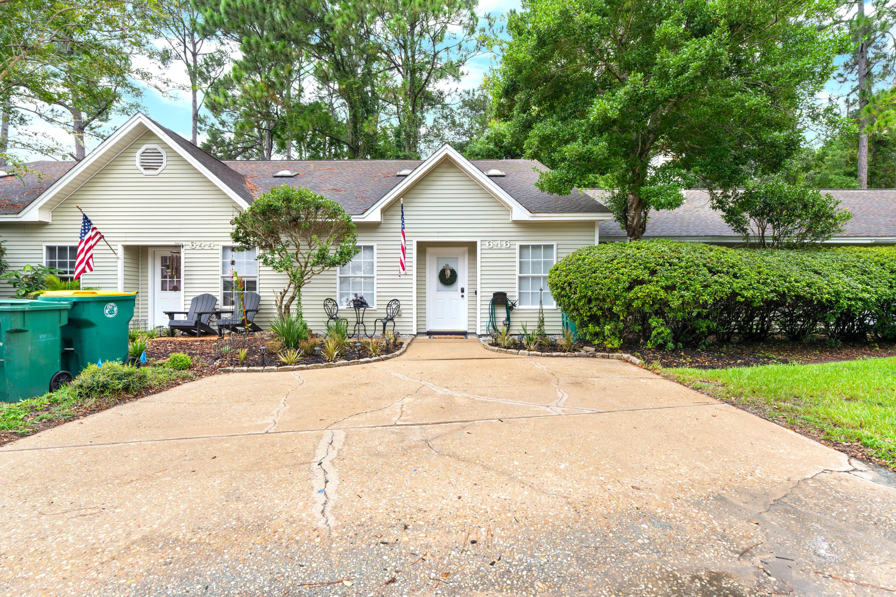 EMERALD GARDENS - Residential