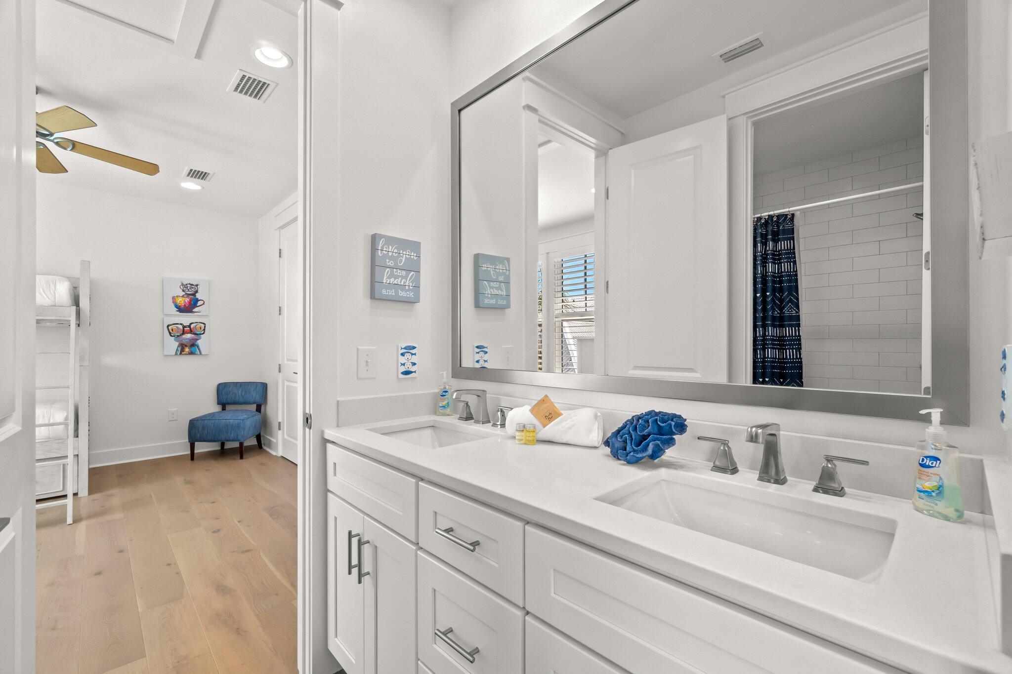 FRANGISTA BEACH 2ND ADDN - Residential