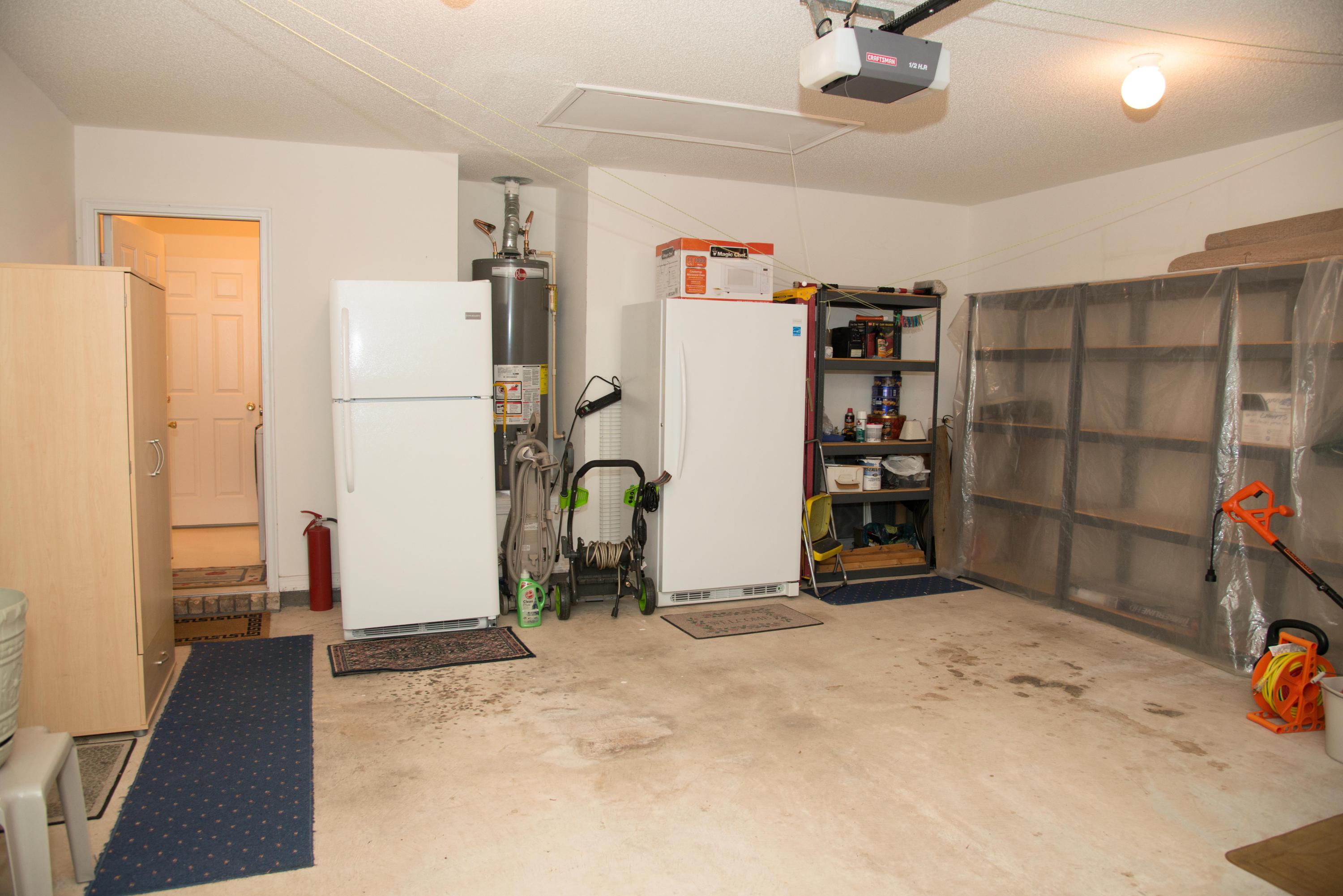 EMERALD VILLAGE S/D - Residential Lease