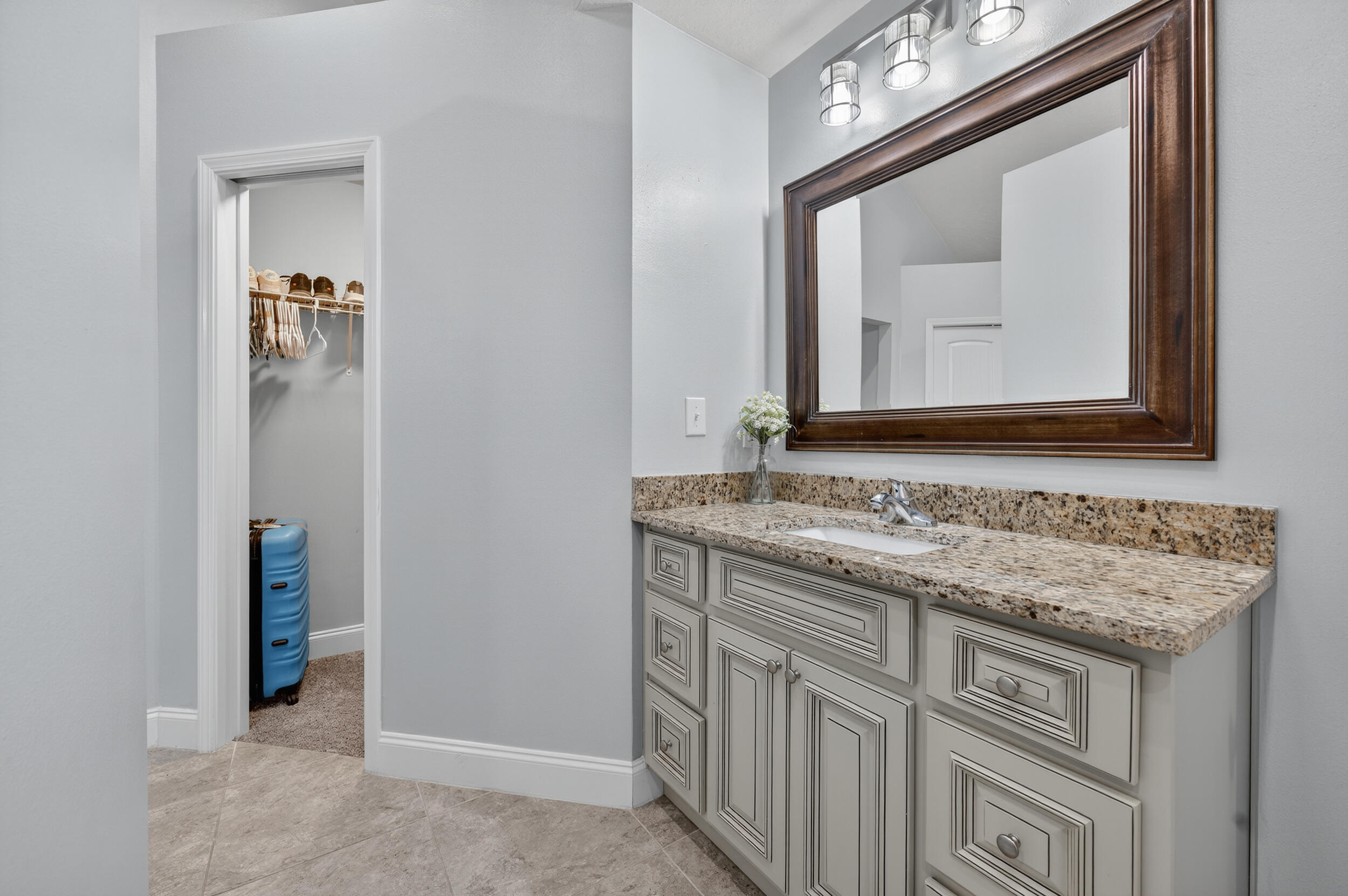 CHANAN ESTATES 1ST ADDN - Residential