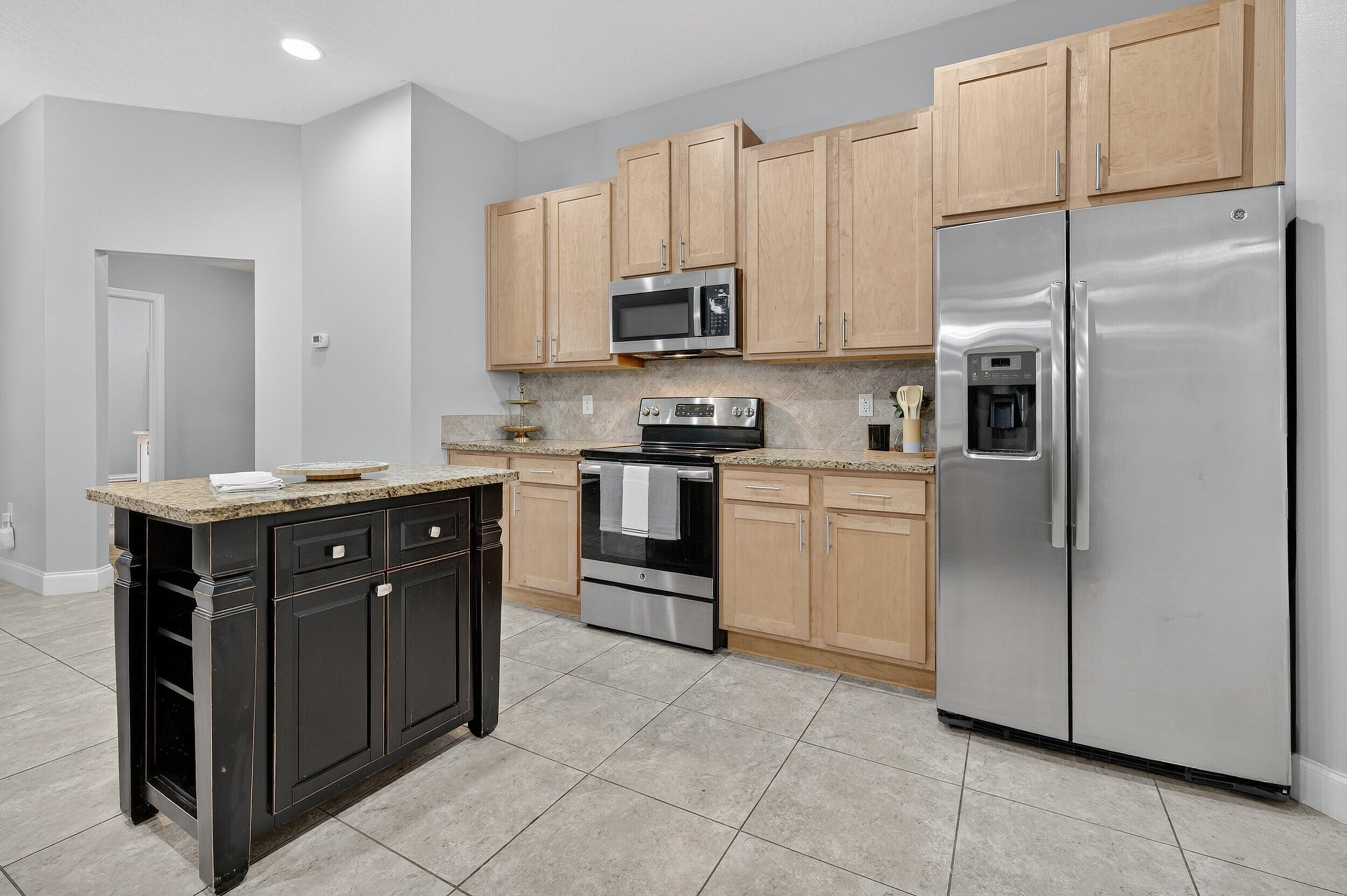 CHANAN ESTATES 1ST ADDN - Residential