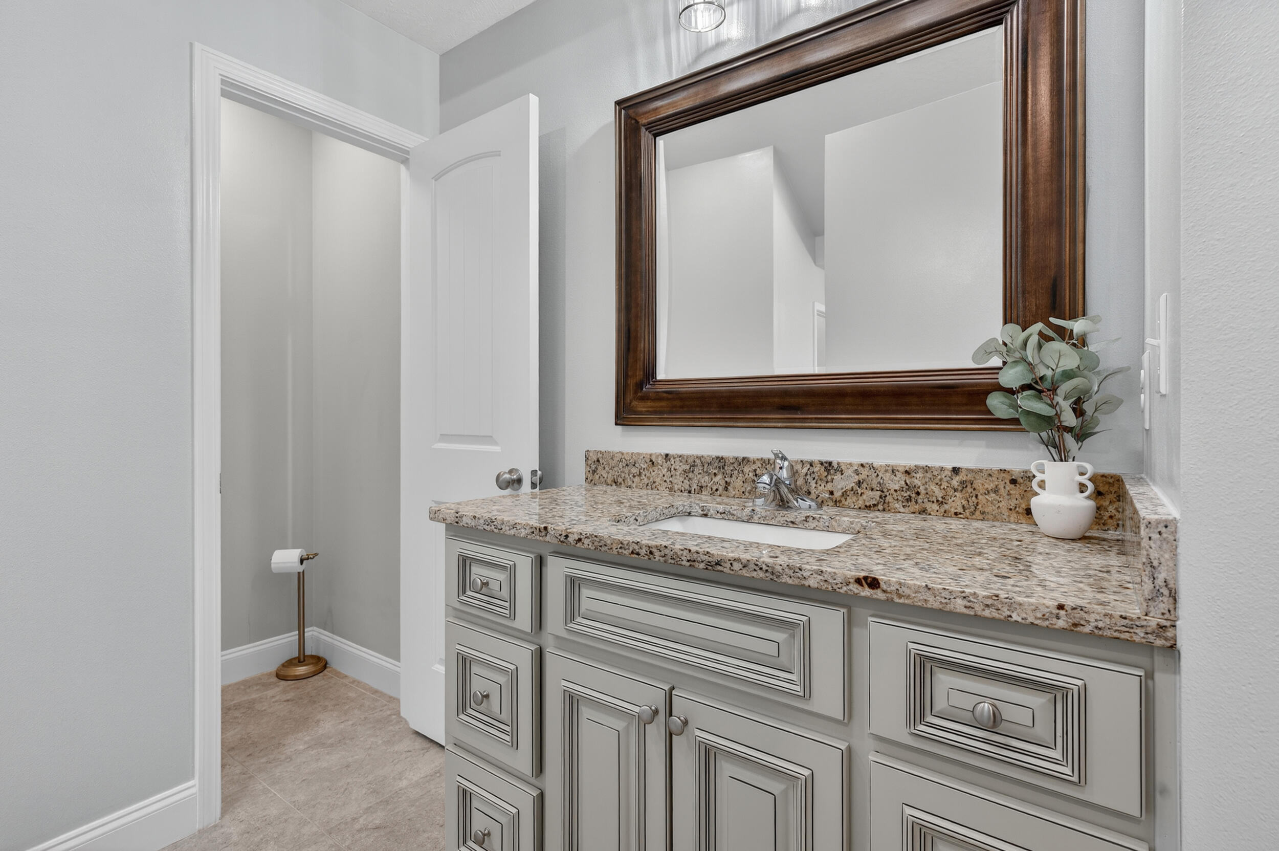 CHANAN ESTATES 1ST ADDN - Residential