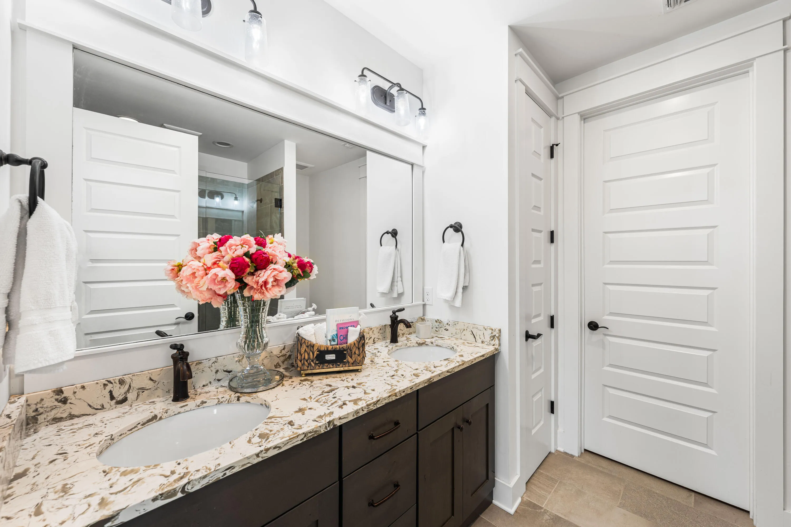 Santa Rosa Beach, Florida, 32459, United States, 3 Bedrooms Bedrooms, ,3 BathroomsBathrooms,Residential,Active,1986165