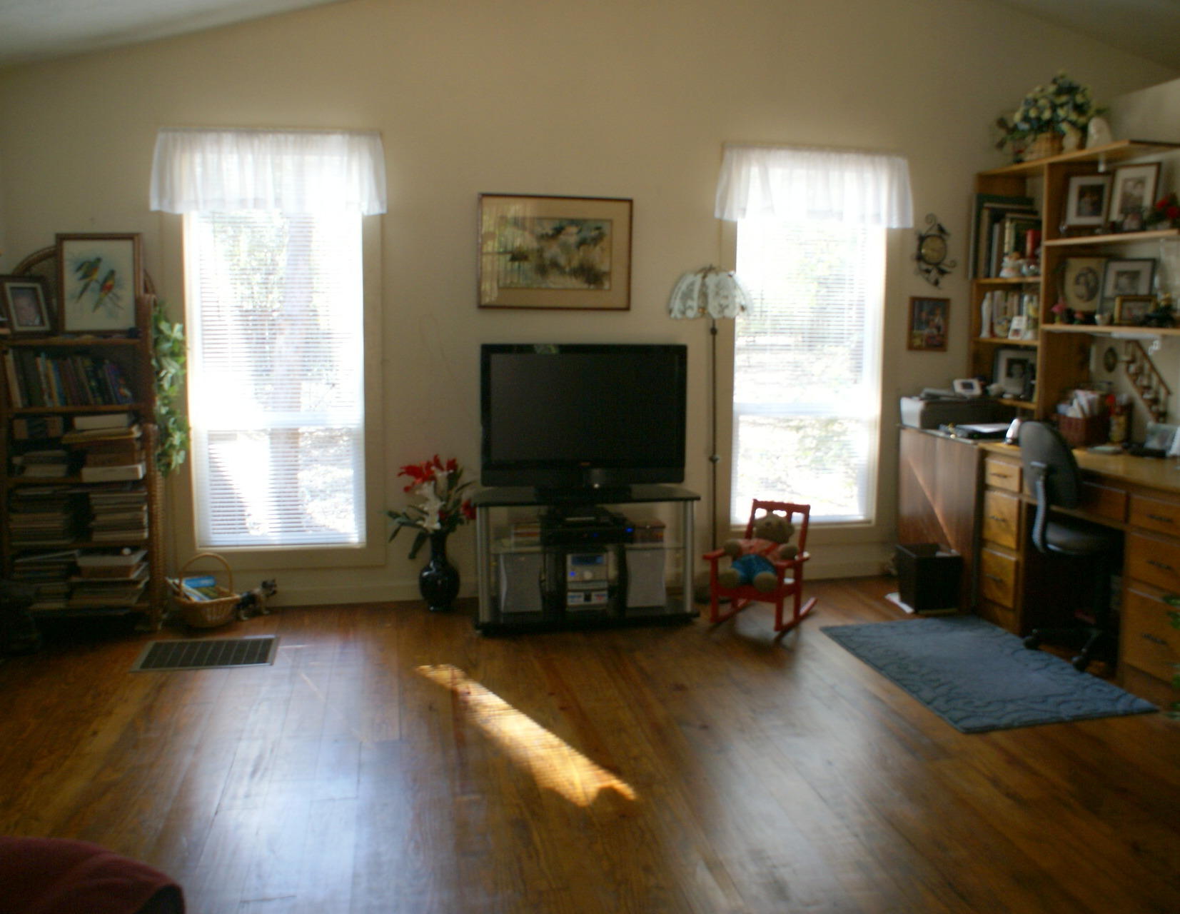 SUNDANCE WAY - Residential