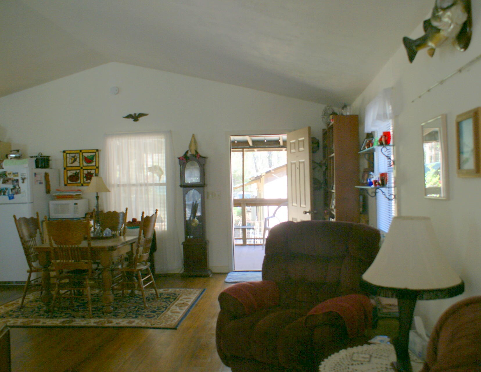 SUNDANCE WAY - Residential