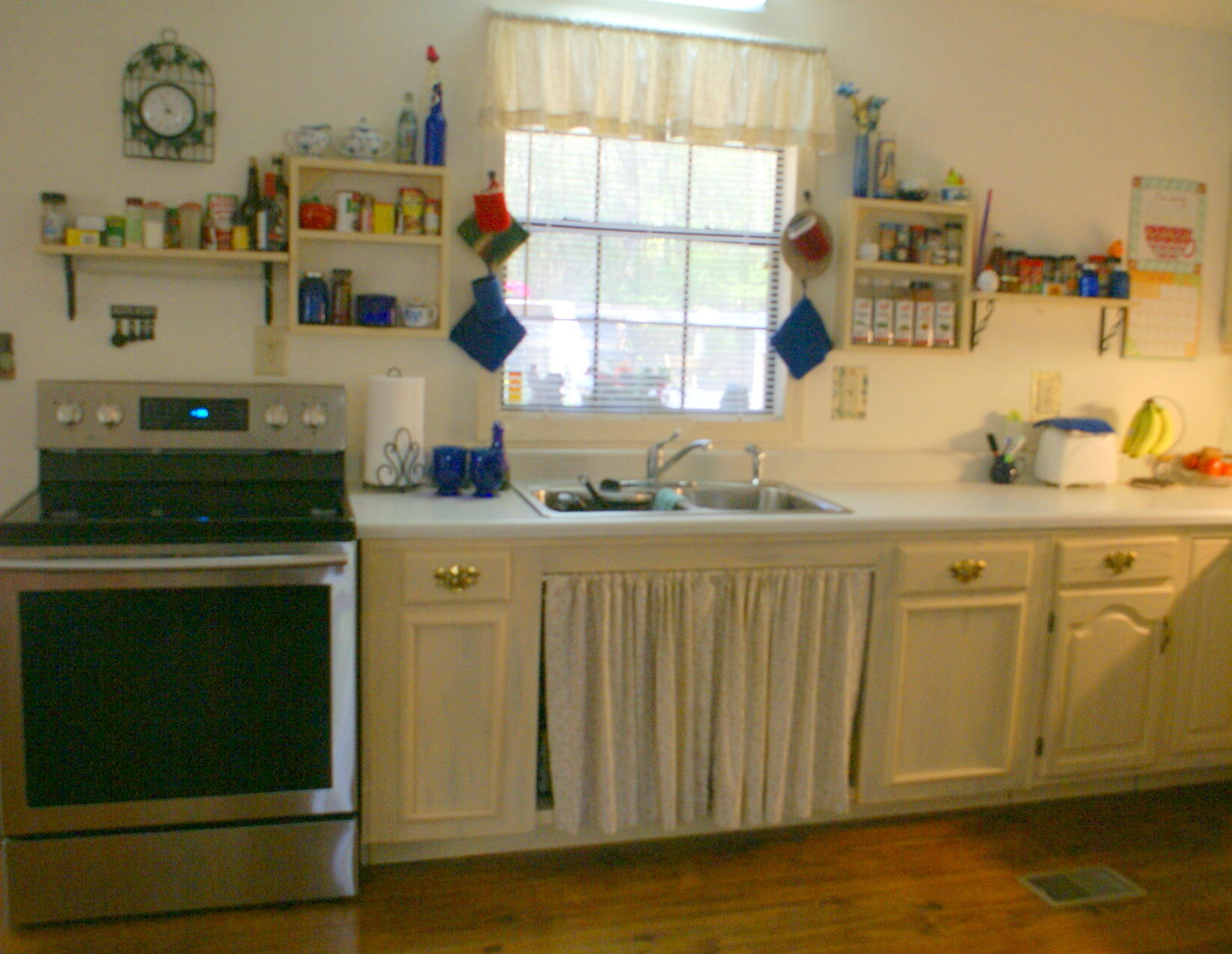 SUNDANCE WAY - Residential