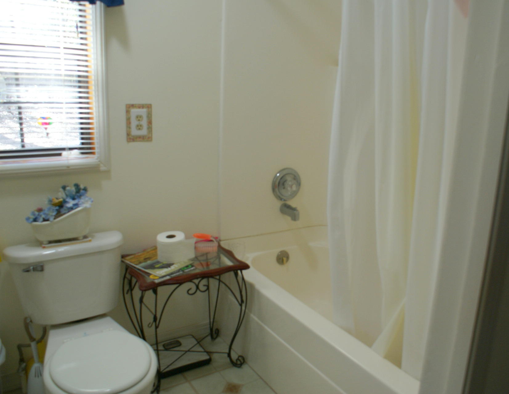 SUNDANCE WAY - Residential