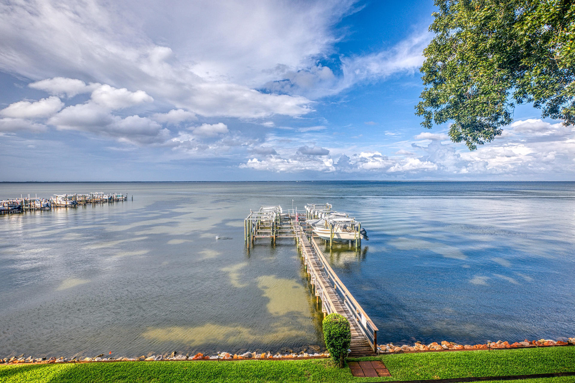 OAK HARBOUR CONDO - Residential