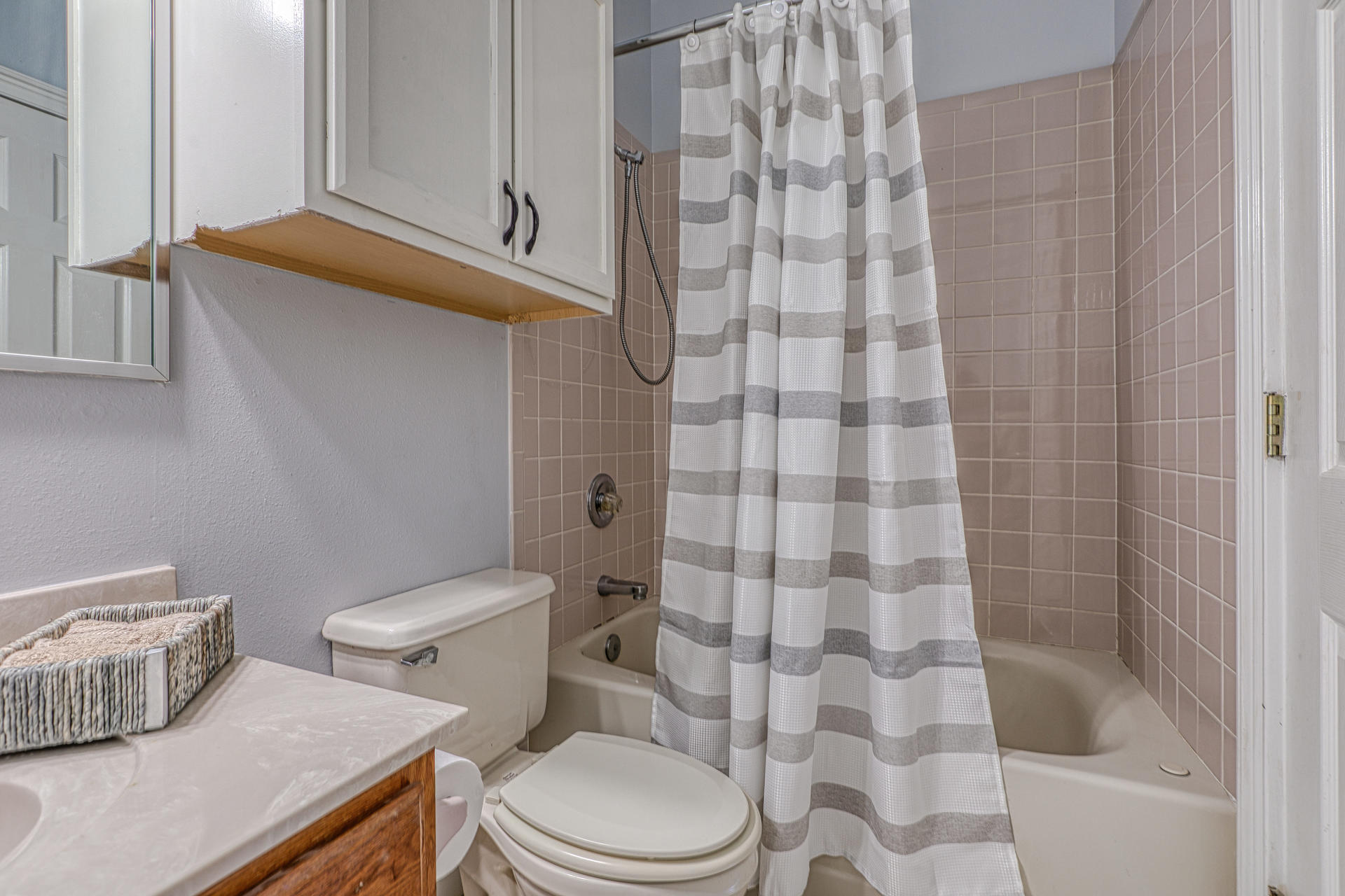 OAK HARBOUR CONDO - Residential
